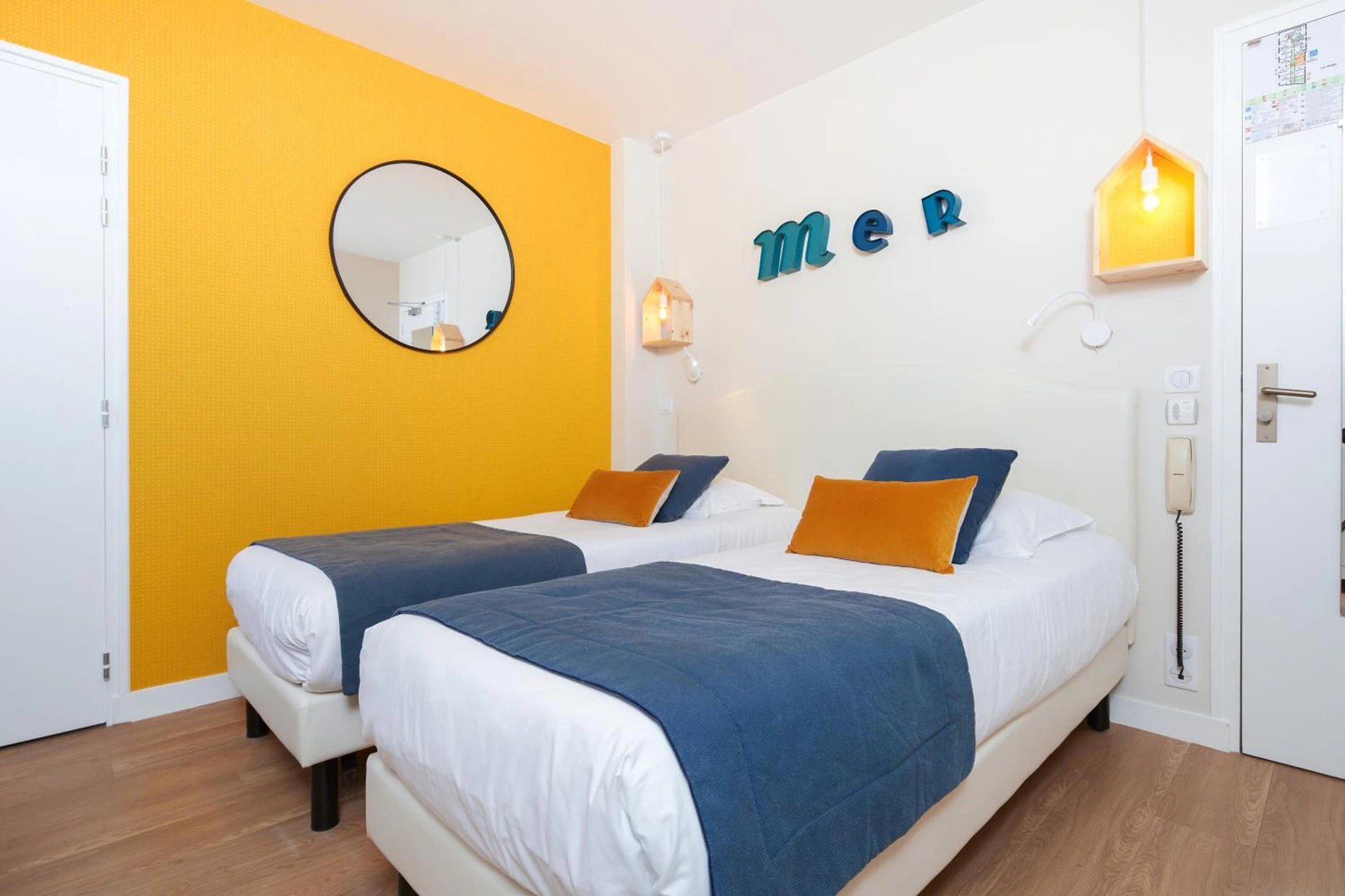 Chambre disponible pour un séminaire d'entreprise à Les Chants d'Ailes - Hôtel Face Mer - La Turballe