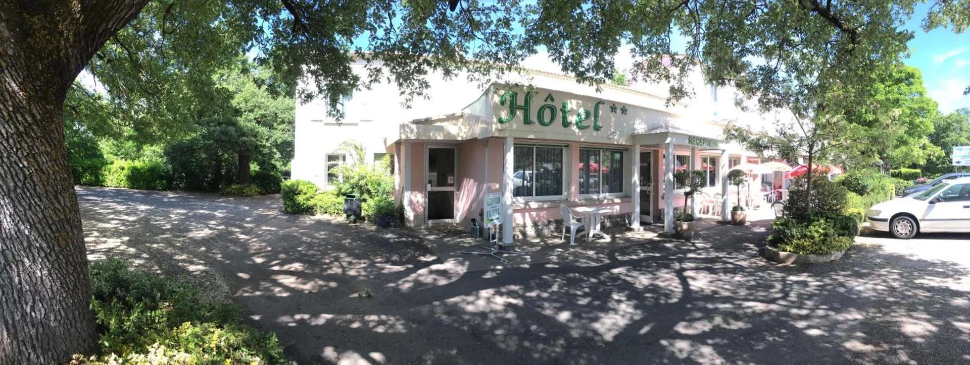 Organiser un séminaire d'entreprise : Hotel Les Chênes à sisteron