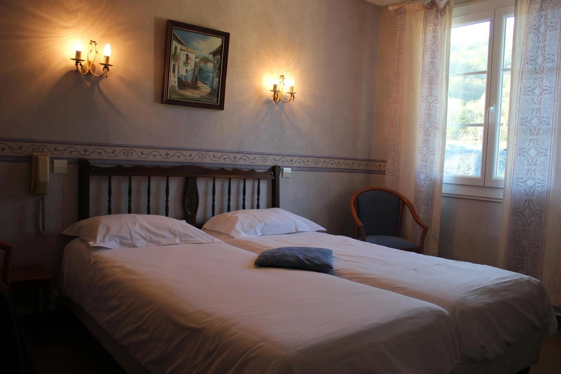 Magnifique chambre pour un séminaire d'entreprise à Logis Hôtel Les Cimes - Argelès-Gazost