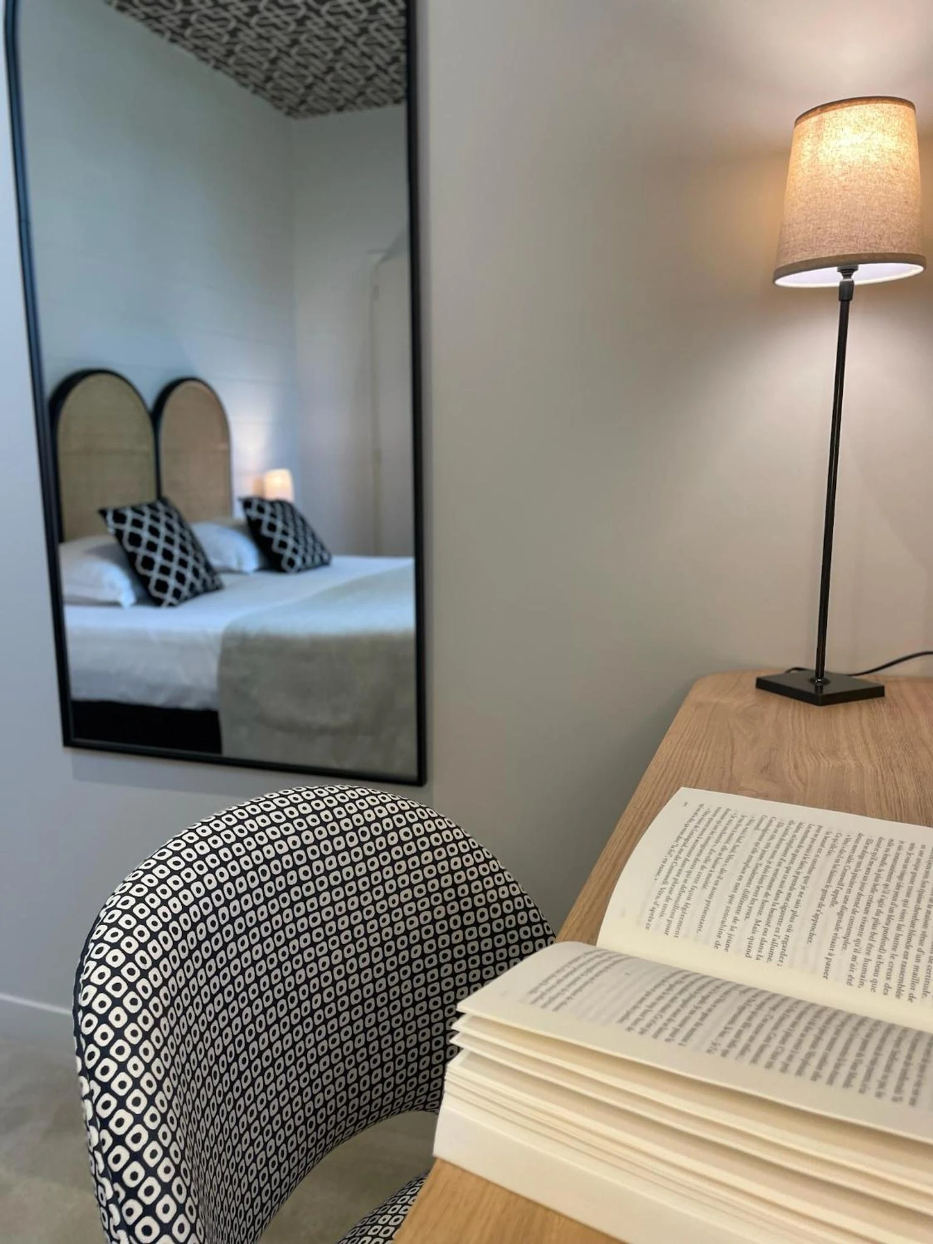 Chambre disponible pour un séminaire d'entreprise à Hôtel Les Costans, The Originals Relais - Perros-Guirec