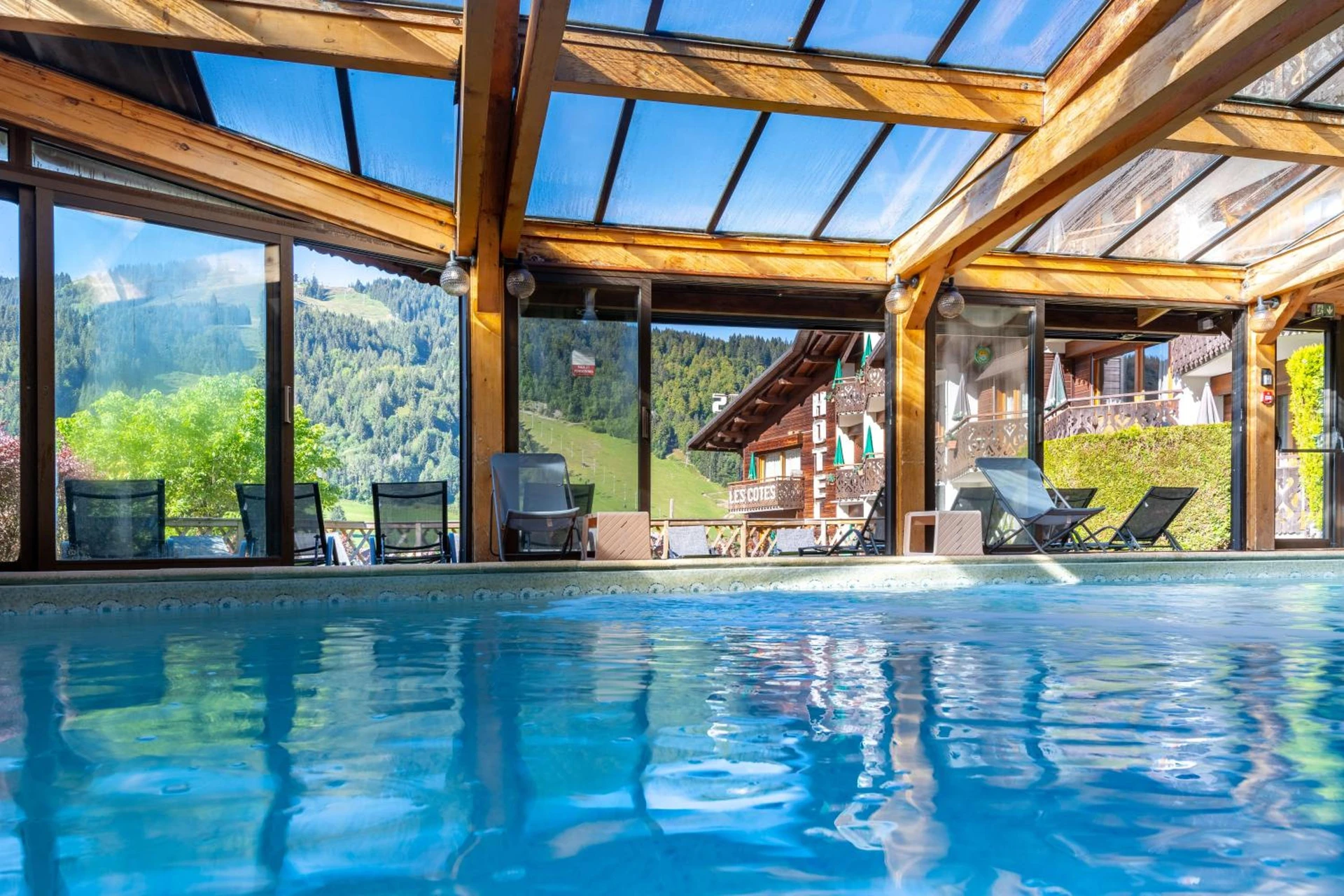 Salle de séminaire à Hôtel Les Côtes, Résidence Loisirs et Chalets - Organiser un événement professionnel à Morzine