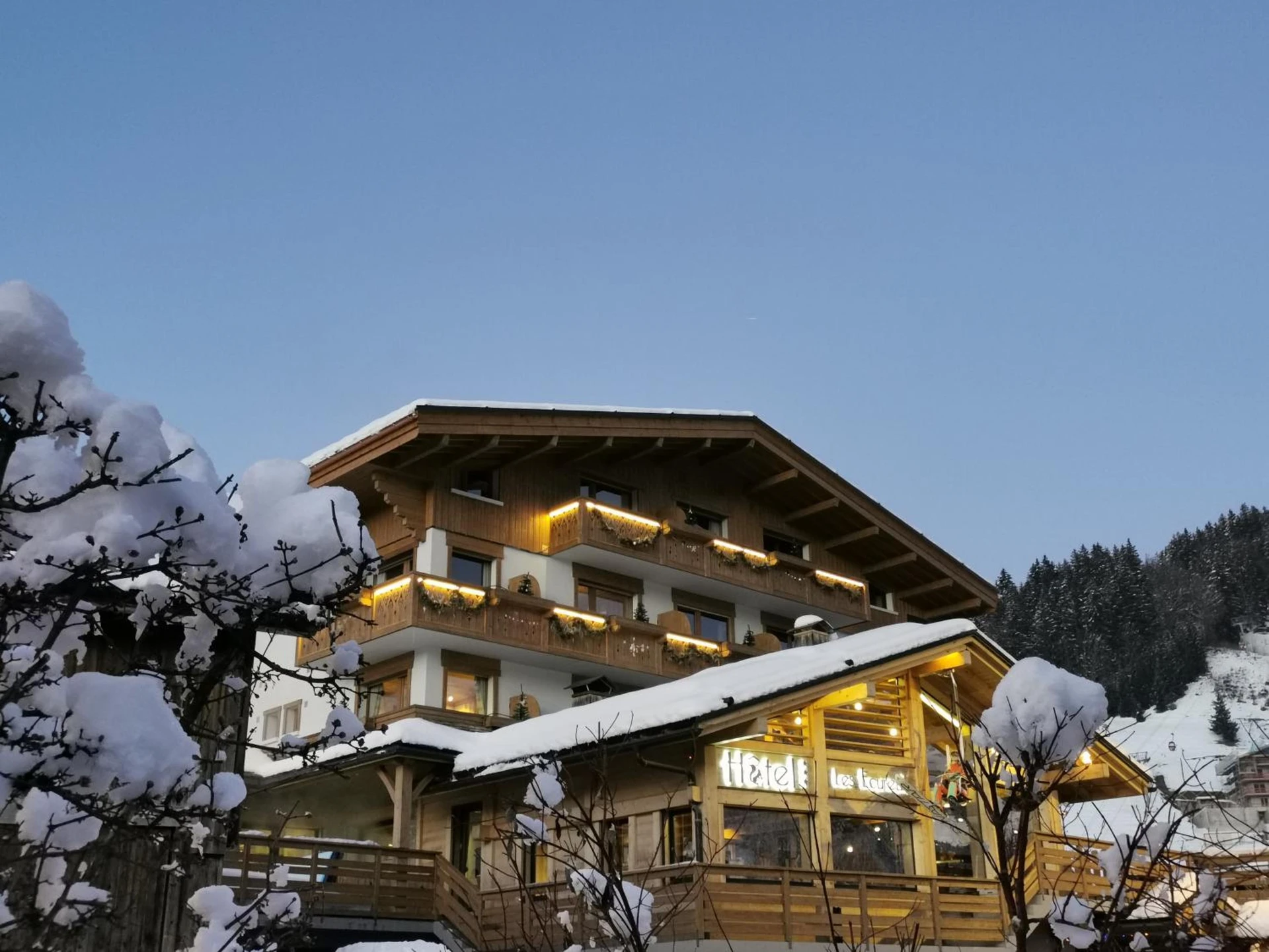 Chambre à Hôtel-Chalet Les Ecureuils Restaurant, Sauna & Spa Garage - Organiser un séminaire d'entreprise à Le Grand-Bornand