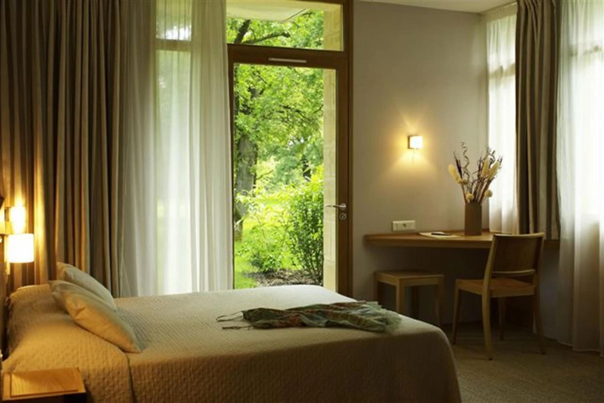Chambre disponible pour un séminaire d'entreprise à Hôtel Les Esclargies - Rocamadour