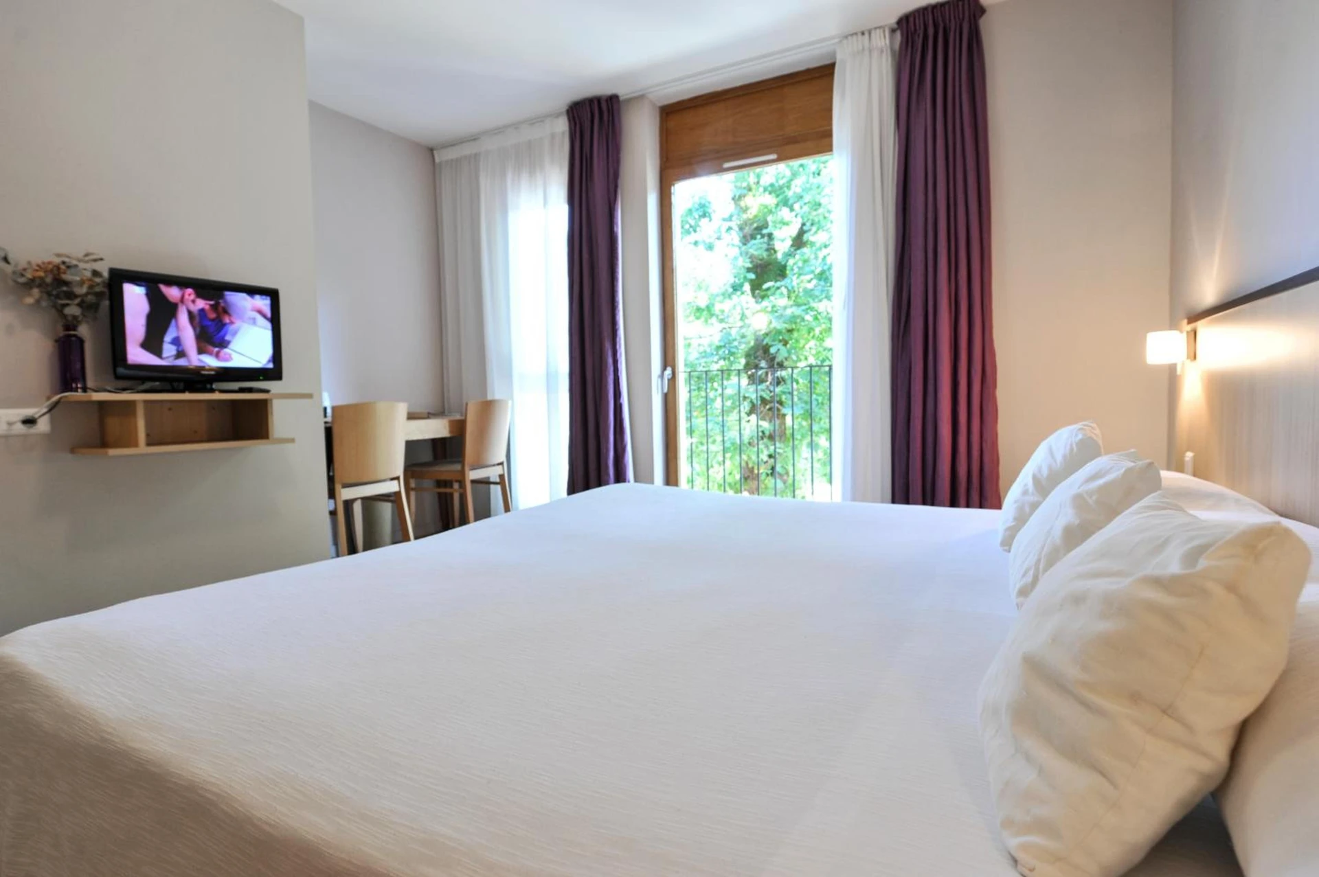 Chambre disponible pour un séminaire d'entreprise à Hôtel Les Esclargies - Rocamadour