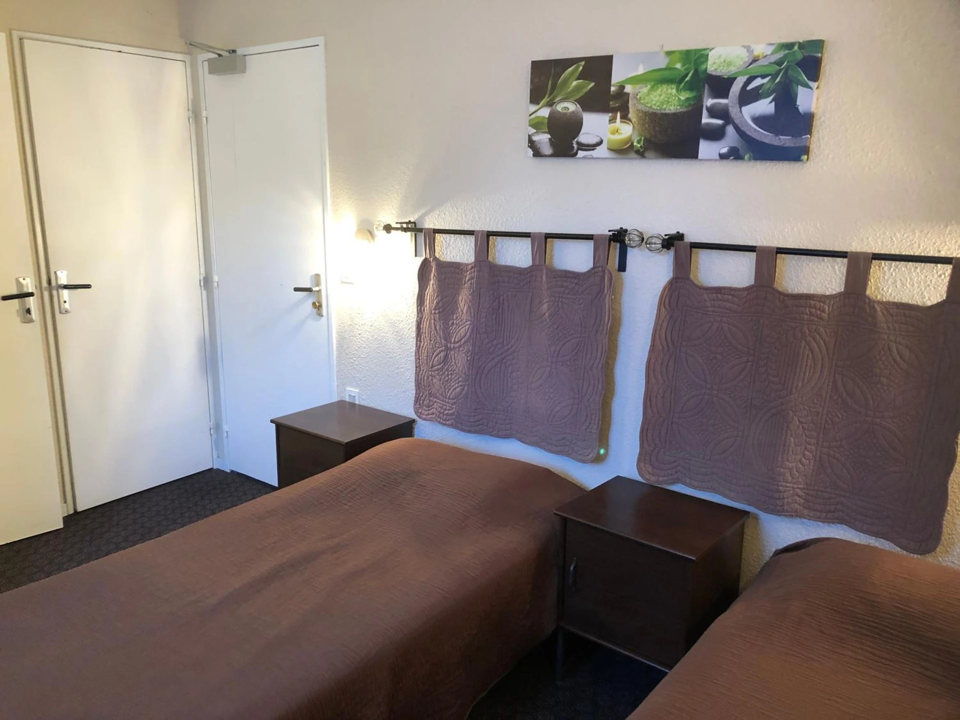 Chambre disponible pour un séminaire d'entreprise à Hôtel Restaurant Les Falaises - Bouziès