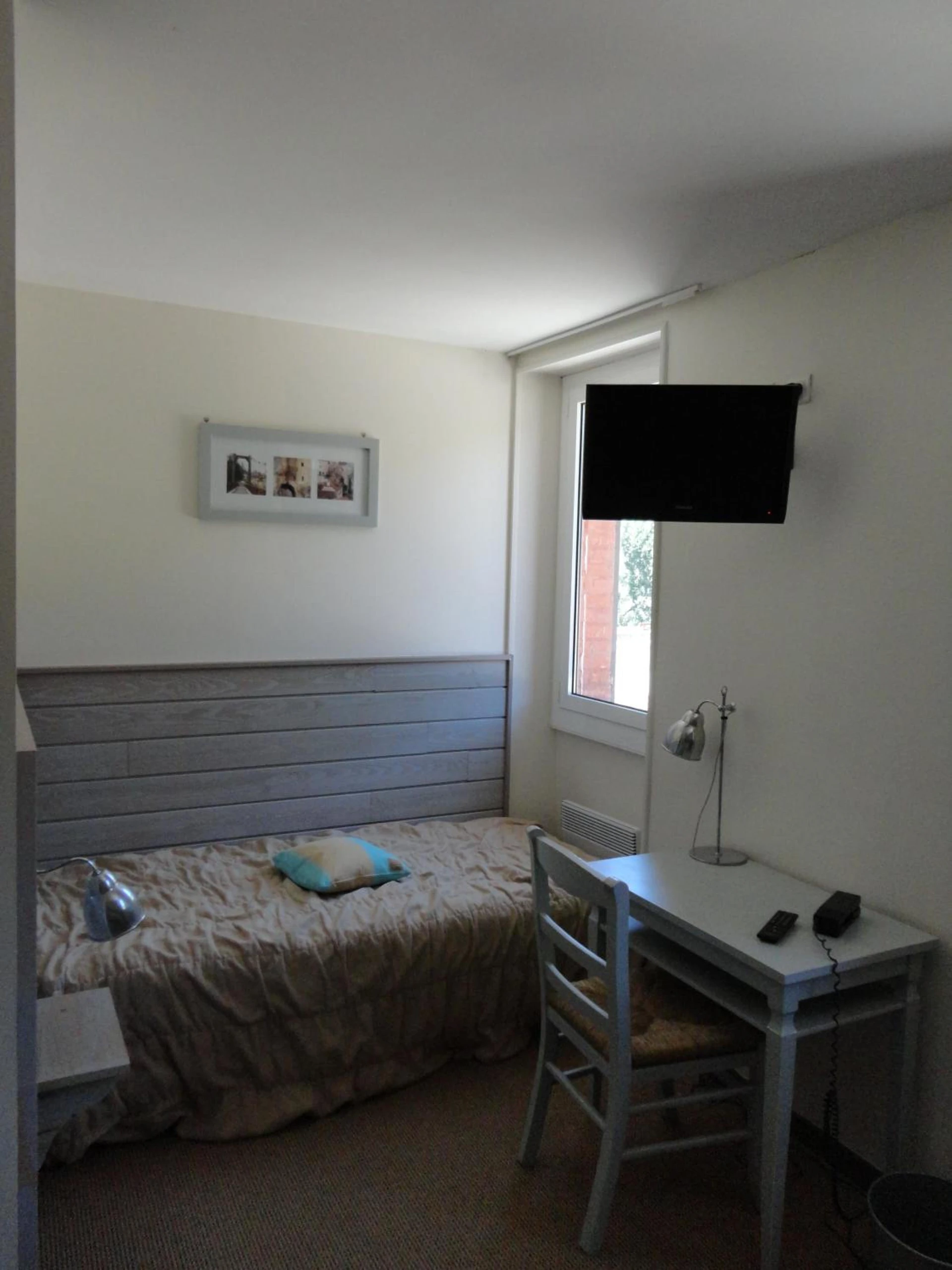 Magnifique chambre pour un séminaire d'entreprise à Hôtel Restaurant Les Falaises - Bouziès