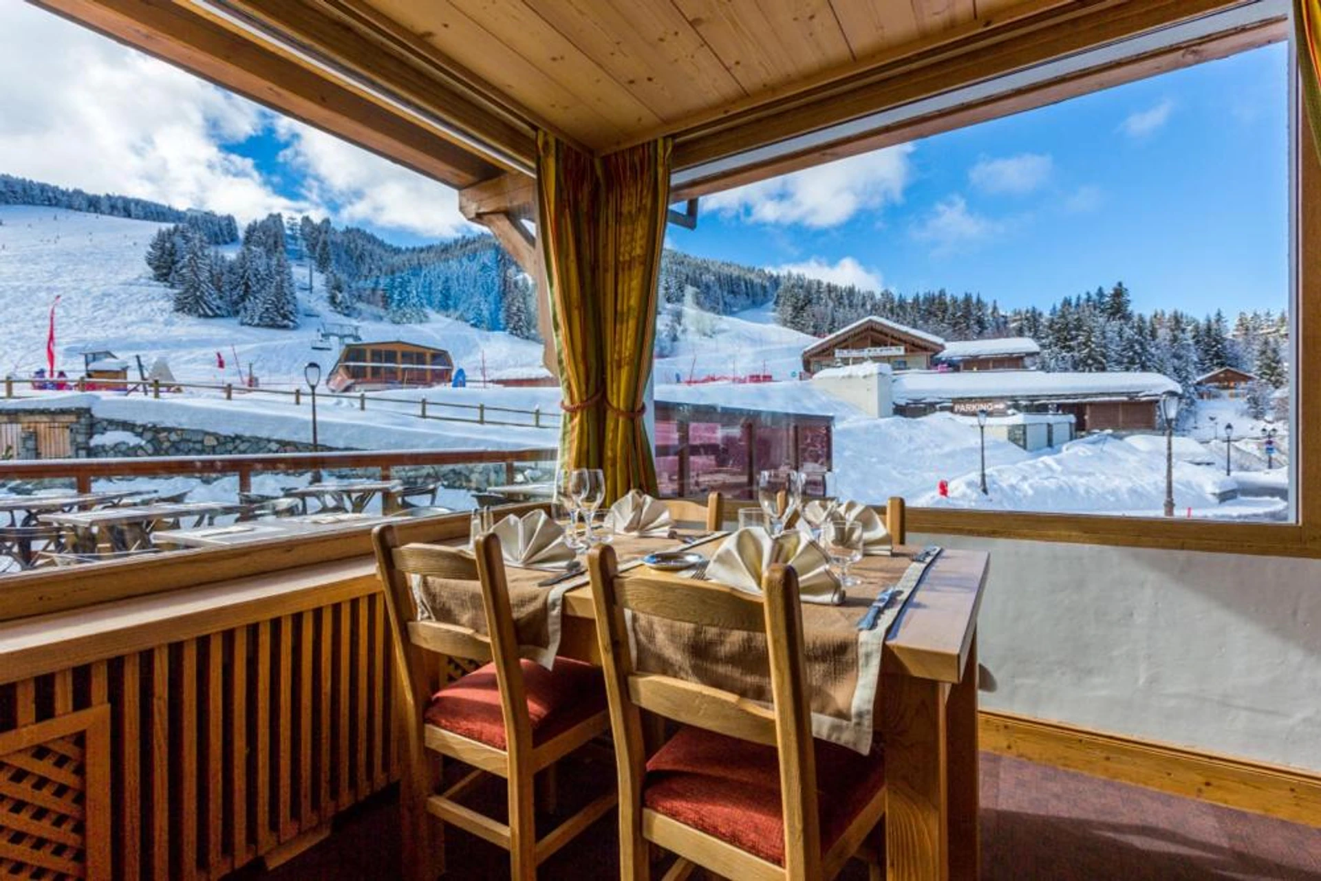 Ambiance de travail pour séminaire d'entreprise à Hotel les Flocons - Courchevel