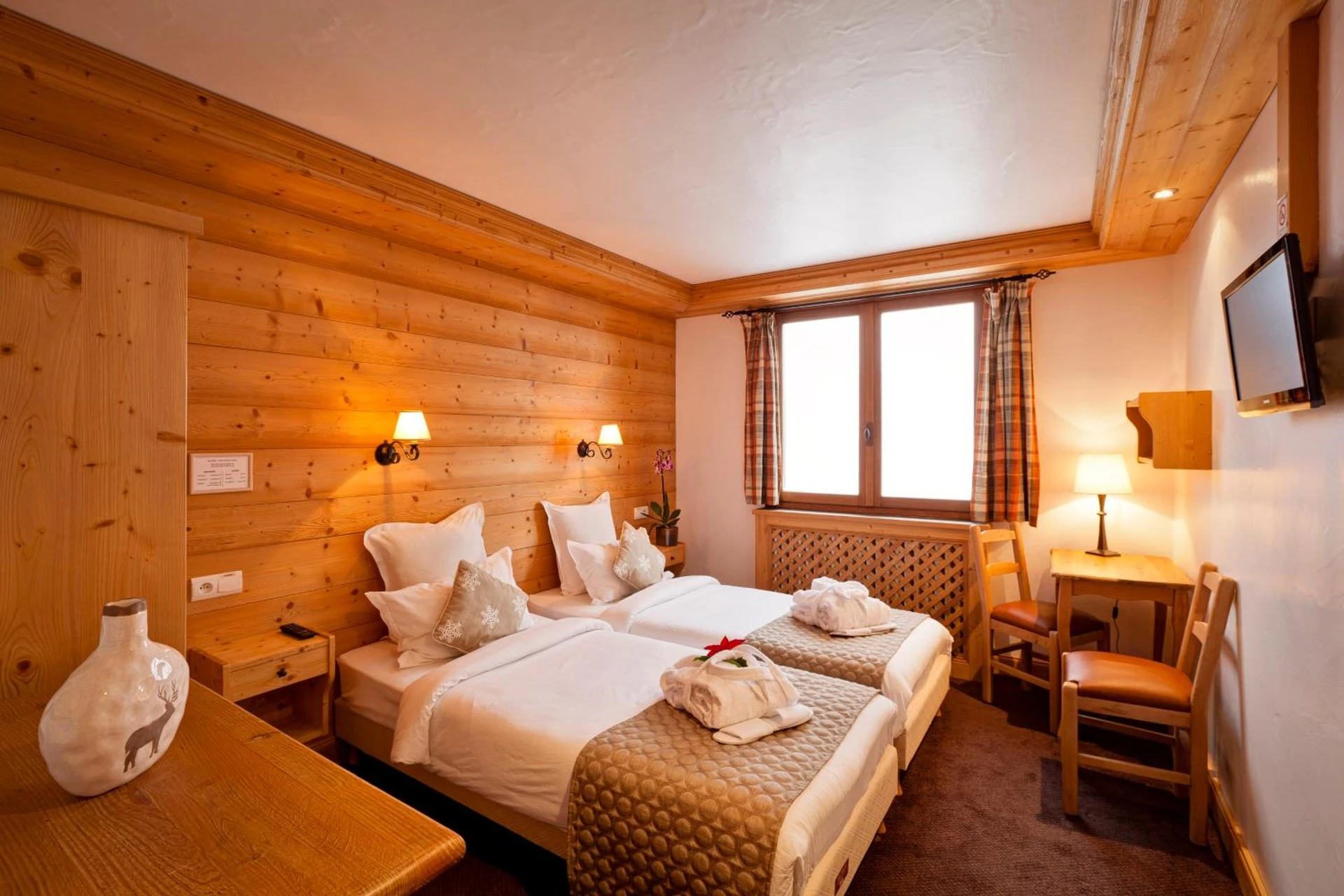 Magnifique chambre pour un séminaire d'entreprise à Hotel les Flocons - Courchevel