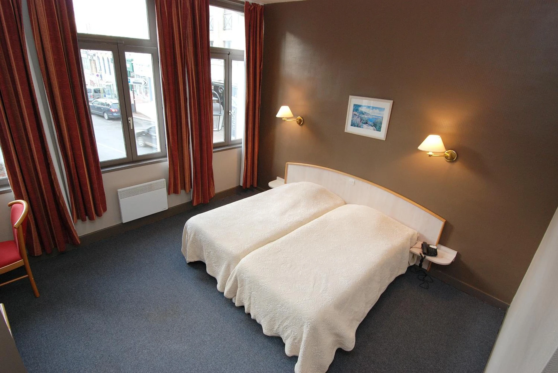 Magnifique chambre pour un séminaire d'entreprise à Hôtel Les Frangins - Saint-Omer