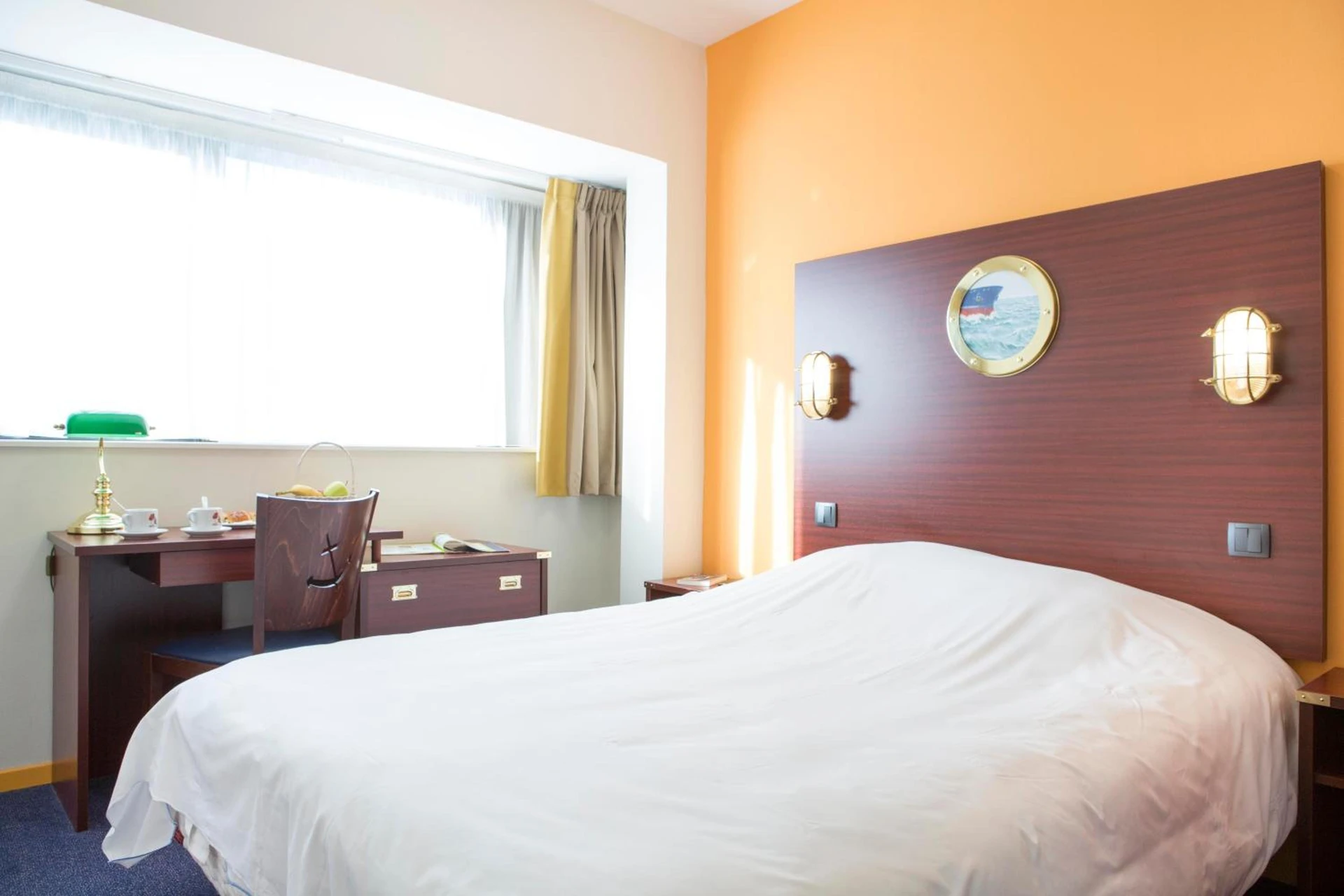 Magnifique chambre pour un séminaire d'entreprise à Hôtel Les Gens De Mer Dunkerque by Popinns - Dunkerque