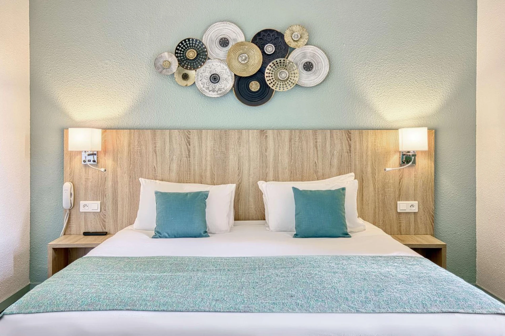 Chambre disponible pour un séminaire d'entreprise à Les Hameaux De Lozere Sure Hotel Collection by Best Western - Fournels