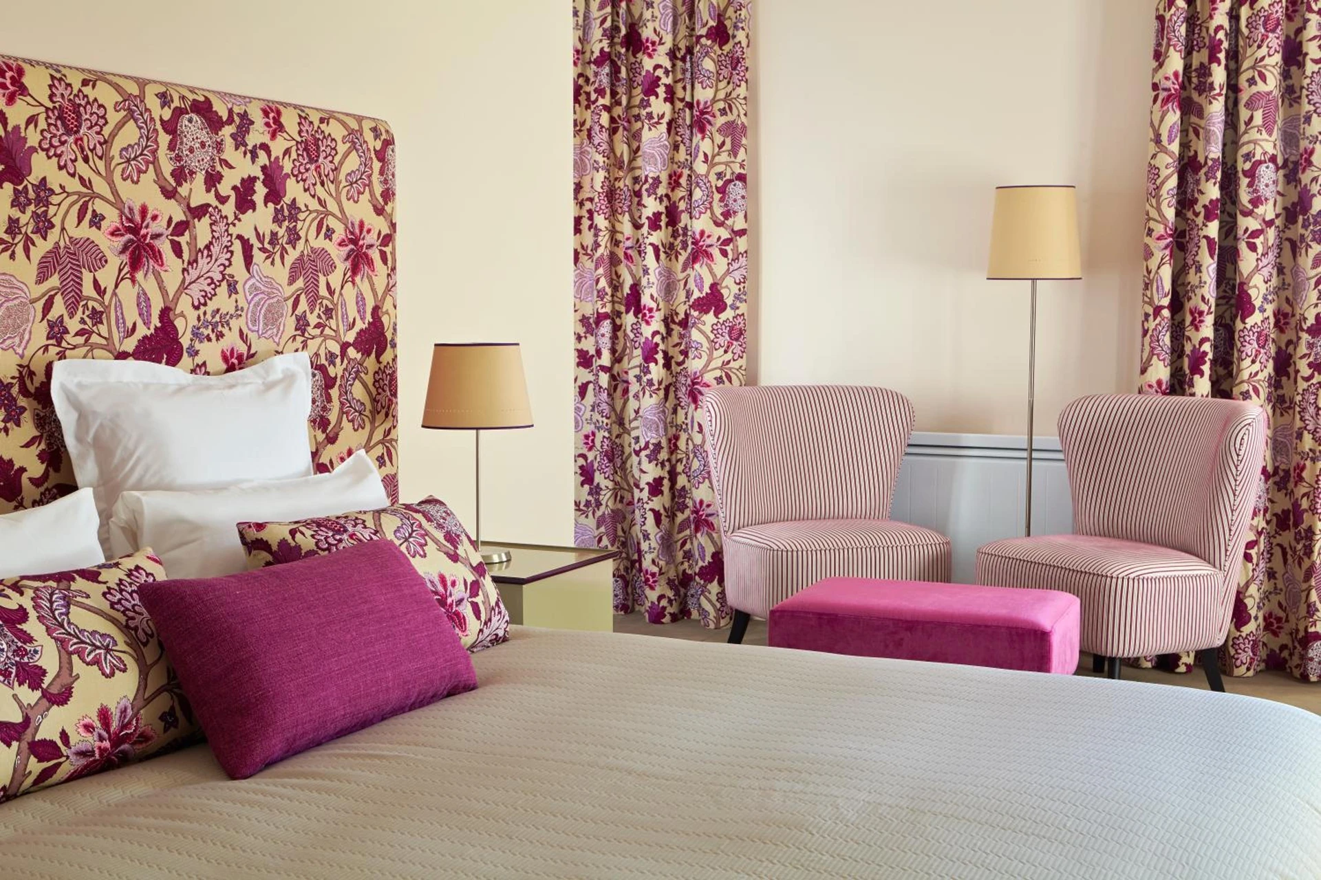 Chambre disponible pour un séminaire d'entreprise à Hôtel Les Herbes Folles - Mauregard