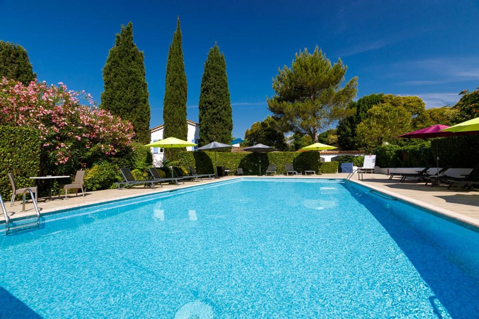 Organiser un séminaire d'entreprise : Hôtel Les Liserons de Mougins à mougins