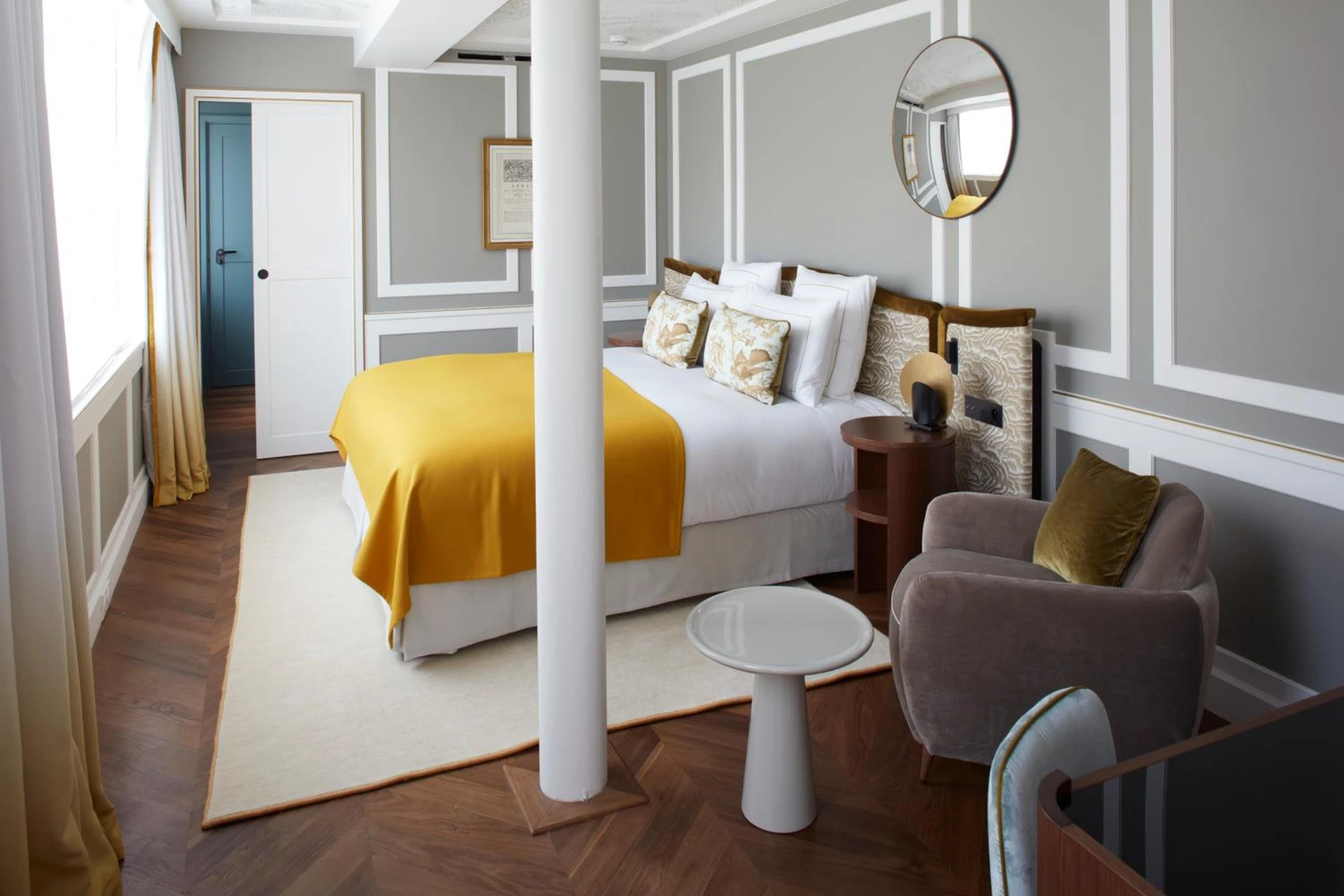Chambre disponible pour un séminaire d'entreprise à Hôtel Les Lumières - Relais & Châteaux - Versailles