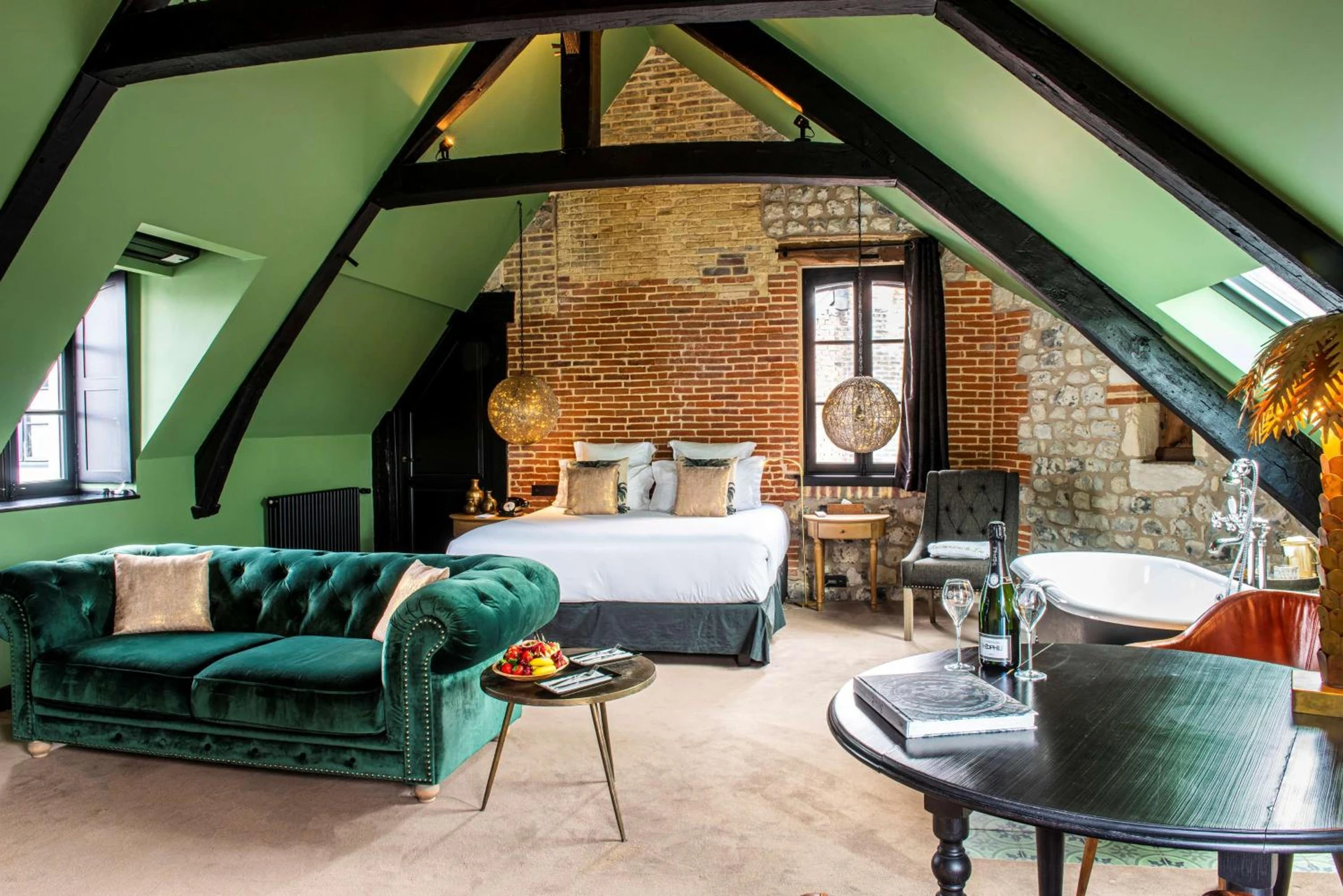 Organiser un séminaire d'entreprise : Les Maisons de Léa & Spa - Radisson Individuals à honfleur