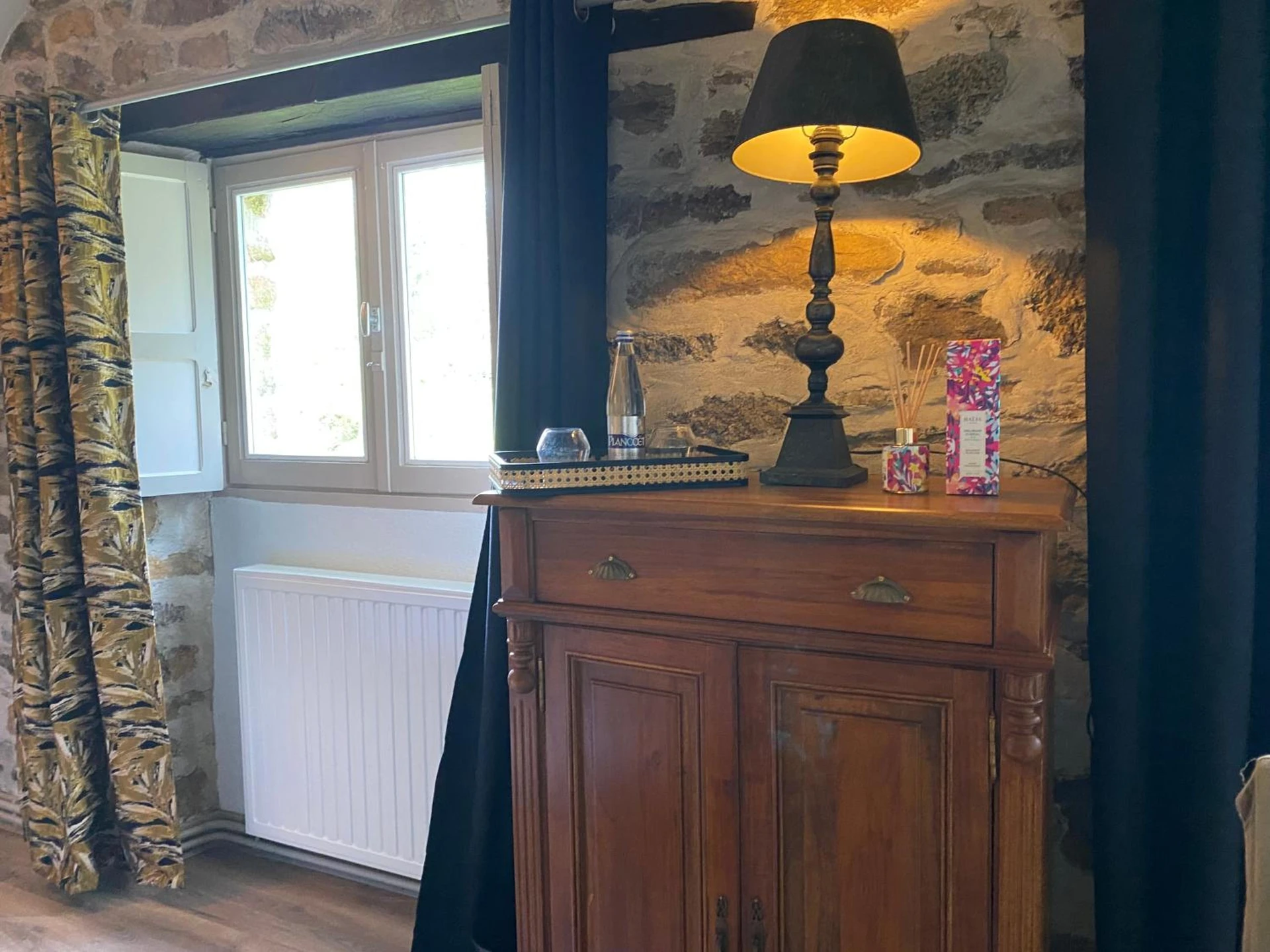 Chambre disponible pour un séminaire d'entreprise à Les Moulins Du Duc ÉCOLODGE - Moëlan-sur-Mer