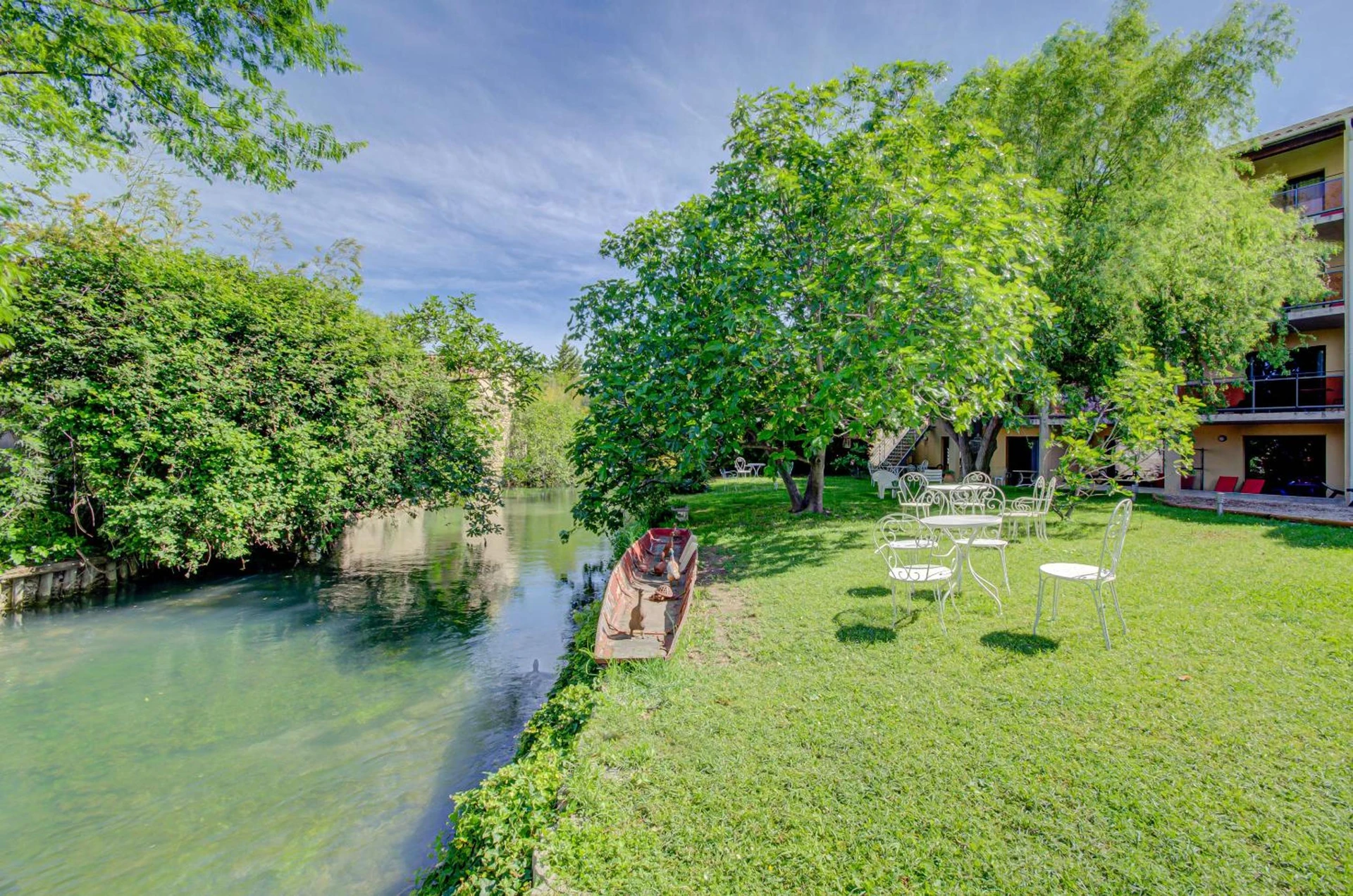 Organiser un séminaire d'entreprise : Hotel Les Nevons à l-isle-sur-la-sorgue