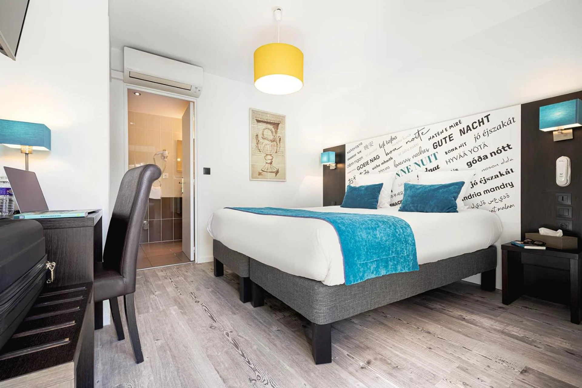 Chambre disponible pour un séminaire d'entreprise à Contact Hôtels Les Pierres Dorées - Ambérieux d'Azergues