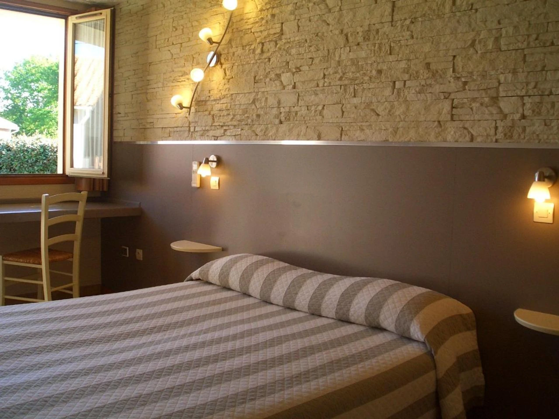 Organiser un séminaire d'entreprise : Hotel Les Pins à hourtin