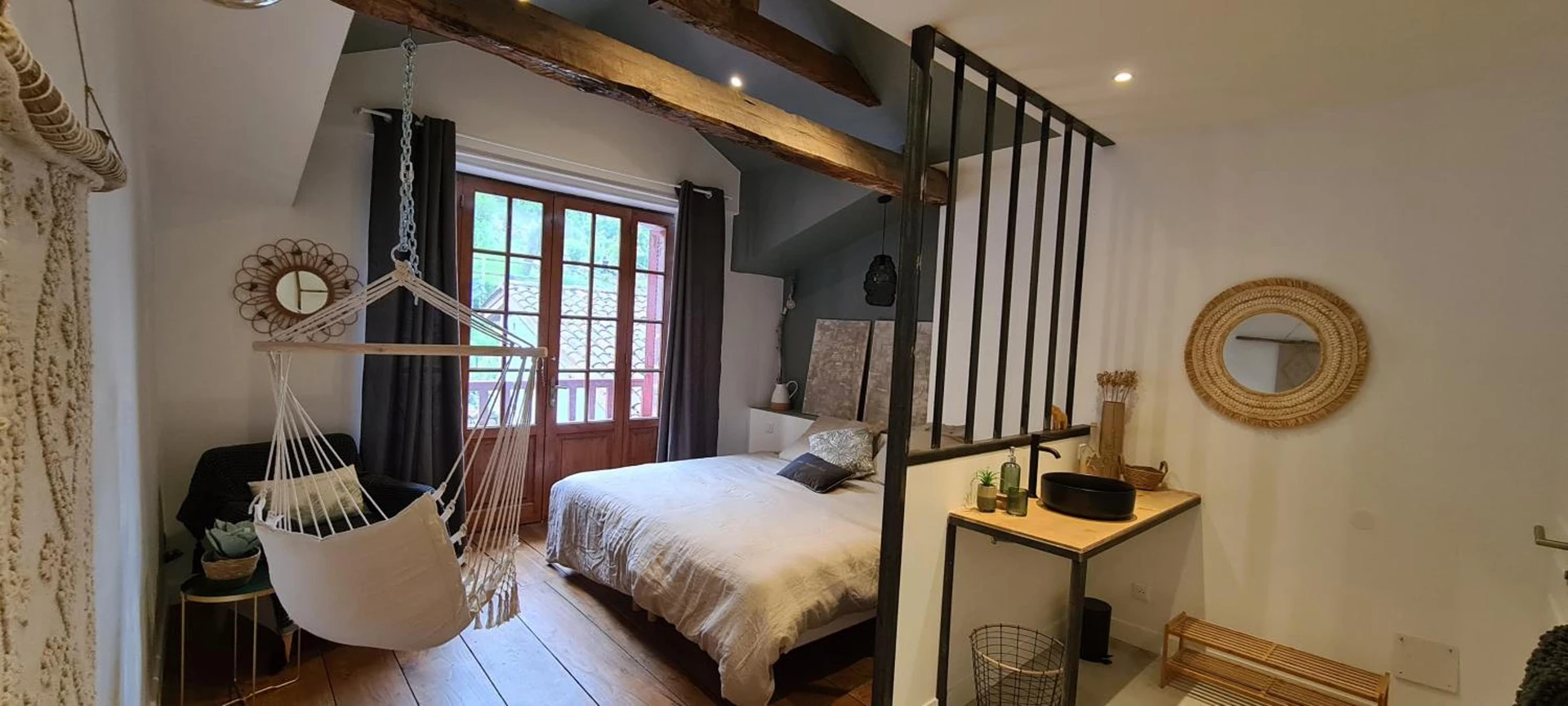 Magnifique chambre pour un séminaire d'entreprise à Les Chemins d'Elika - Saint-Jean-Pied-de-Port