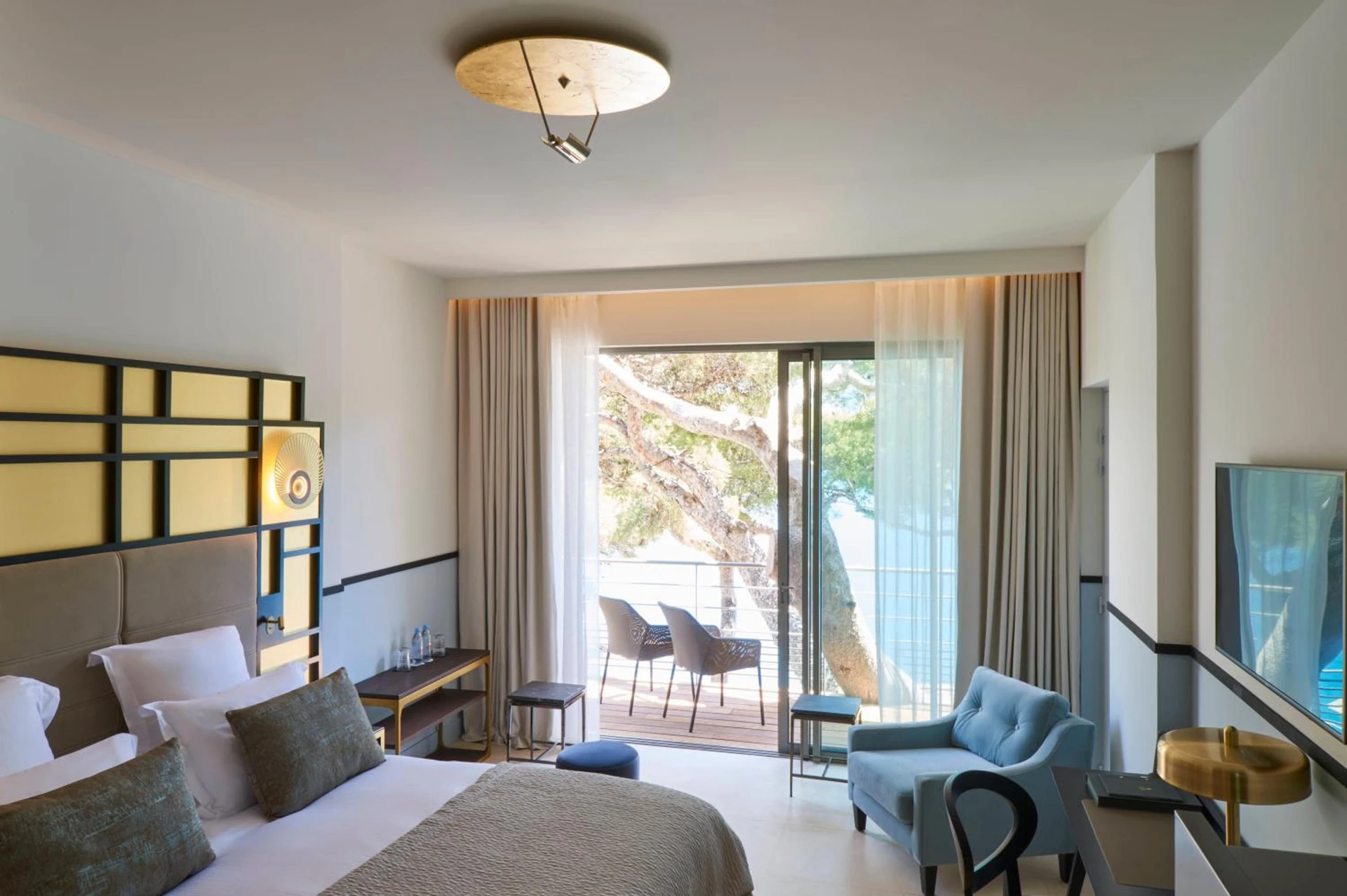 Chambre disponible pour un séminaire d'entreprise à Hôtel Les Roches Blanches Cassis - Cassis