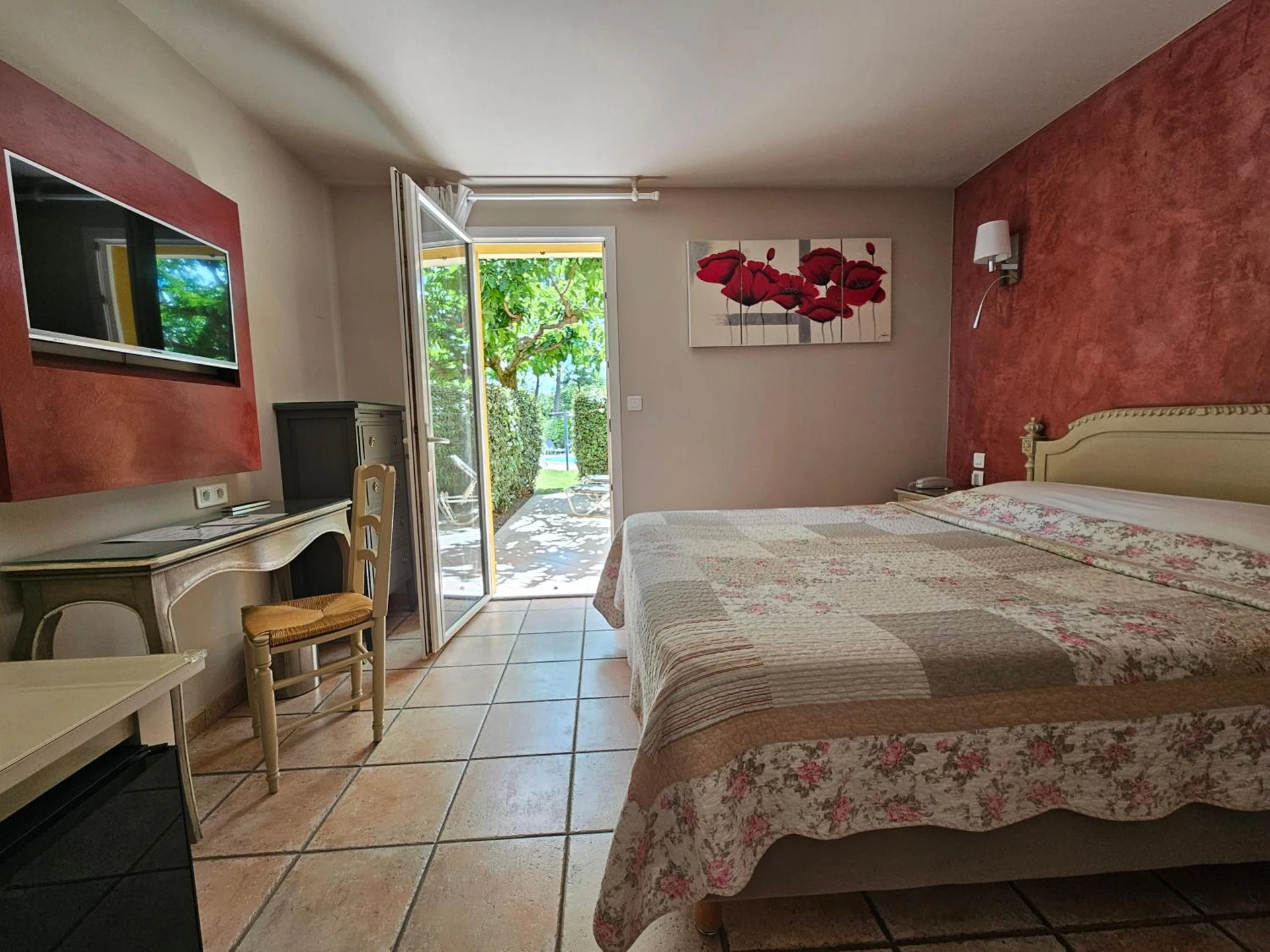 Magnifique chambre pour un séminaire d'entreprise à Les Sables d'Ocre & SPA - Roussillon