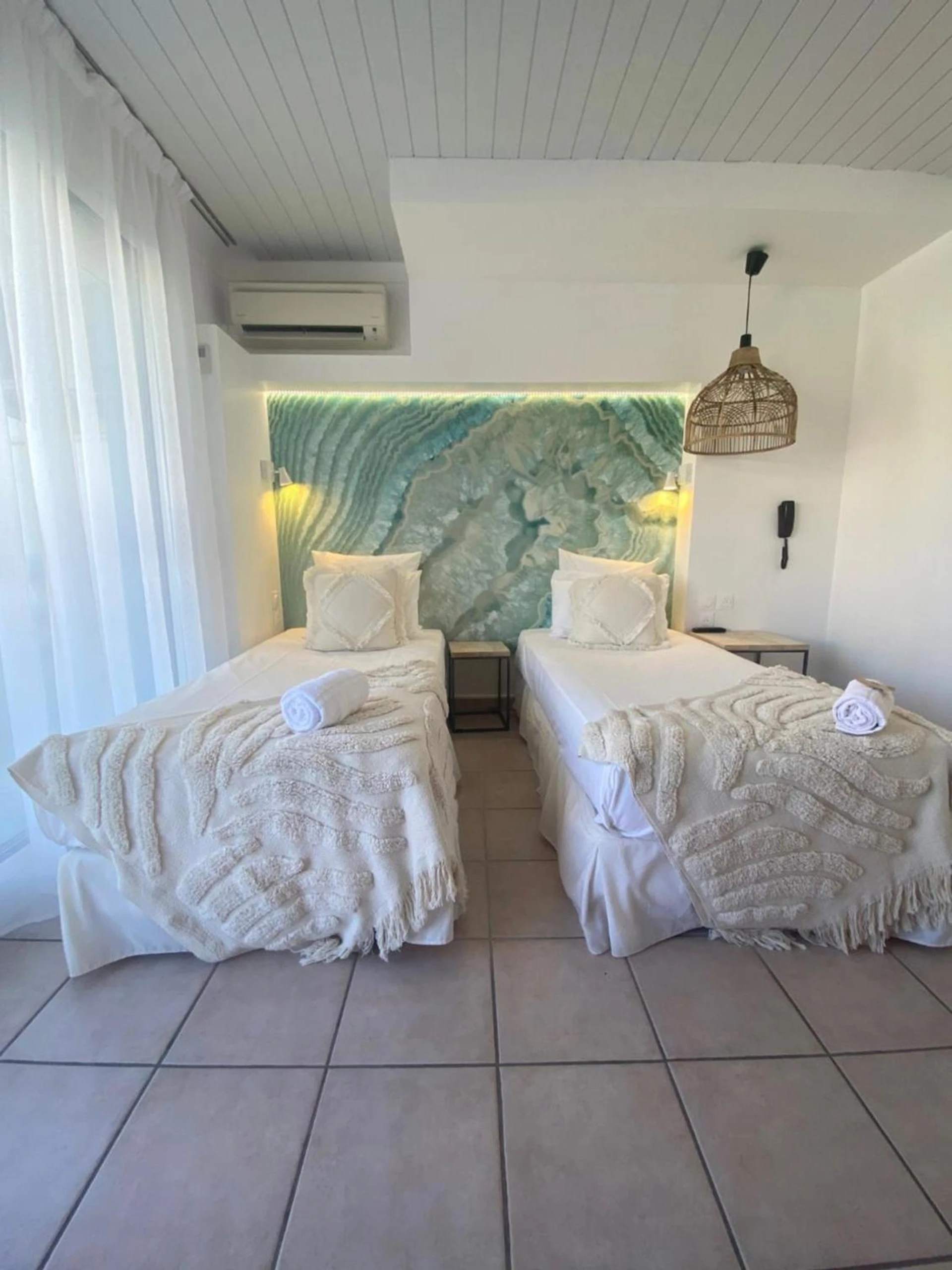 Magnifique chambre pour un séminaire d'entreprise à Hôtel Les Sables - Urban Style - by Logis Hotels - Canet-en-Roussillon