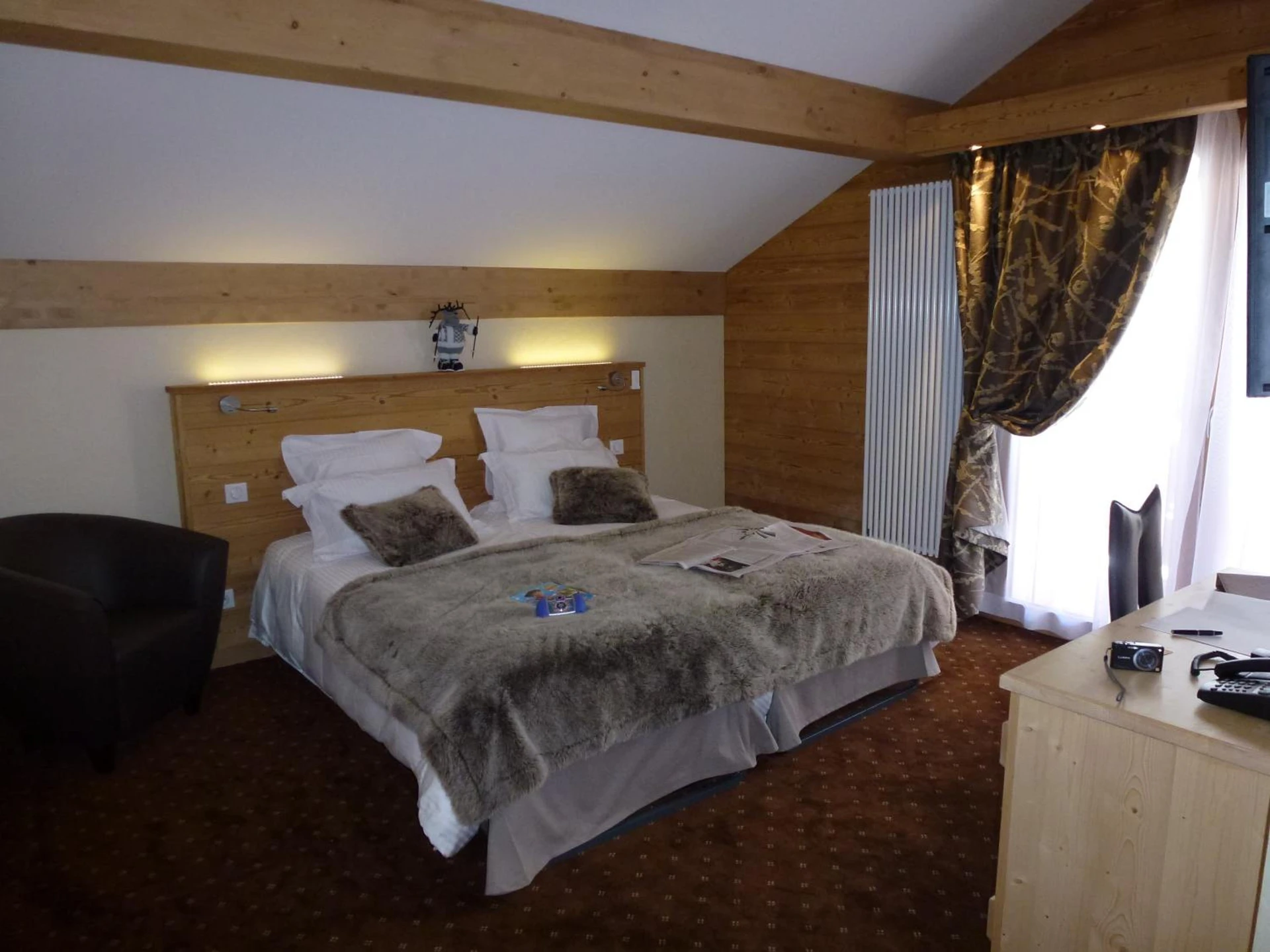 Chambre disponible pour un séminaire d'entreprise à Hôtel Restaurant "Les Sapins" Wellness & Gourmet - Manigod
