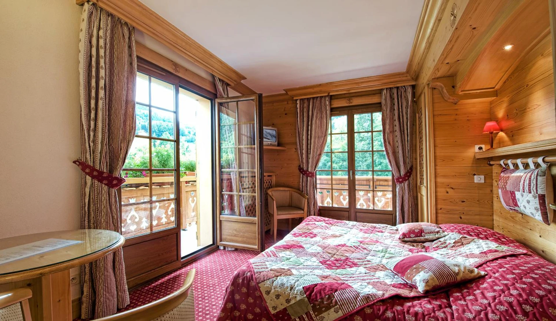 Chambre disponible pour un séminaire d'entreprise à Hotel les Sapins - La Clusaz