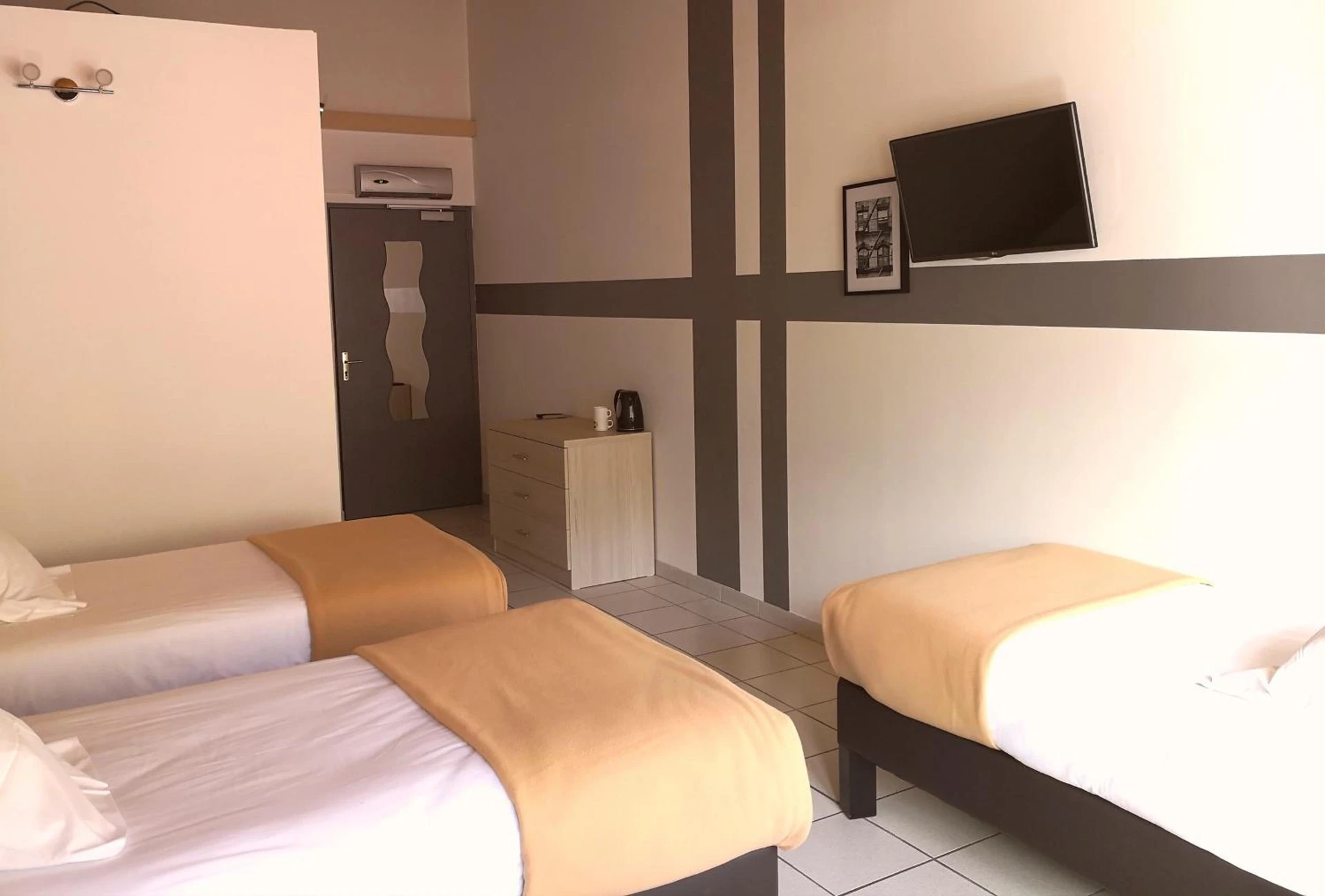 Magnifique chambre pour un séminaire d'entreprise à Hôtel Les Sources - Vernet-les-Bains