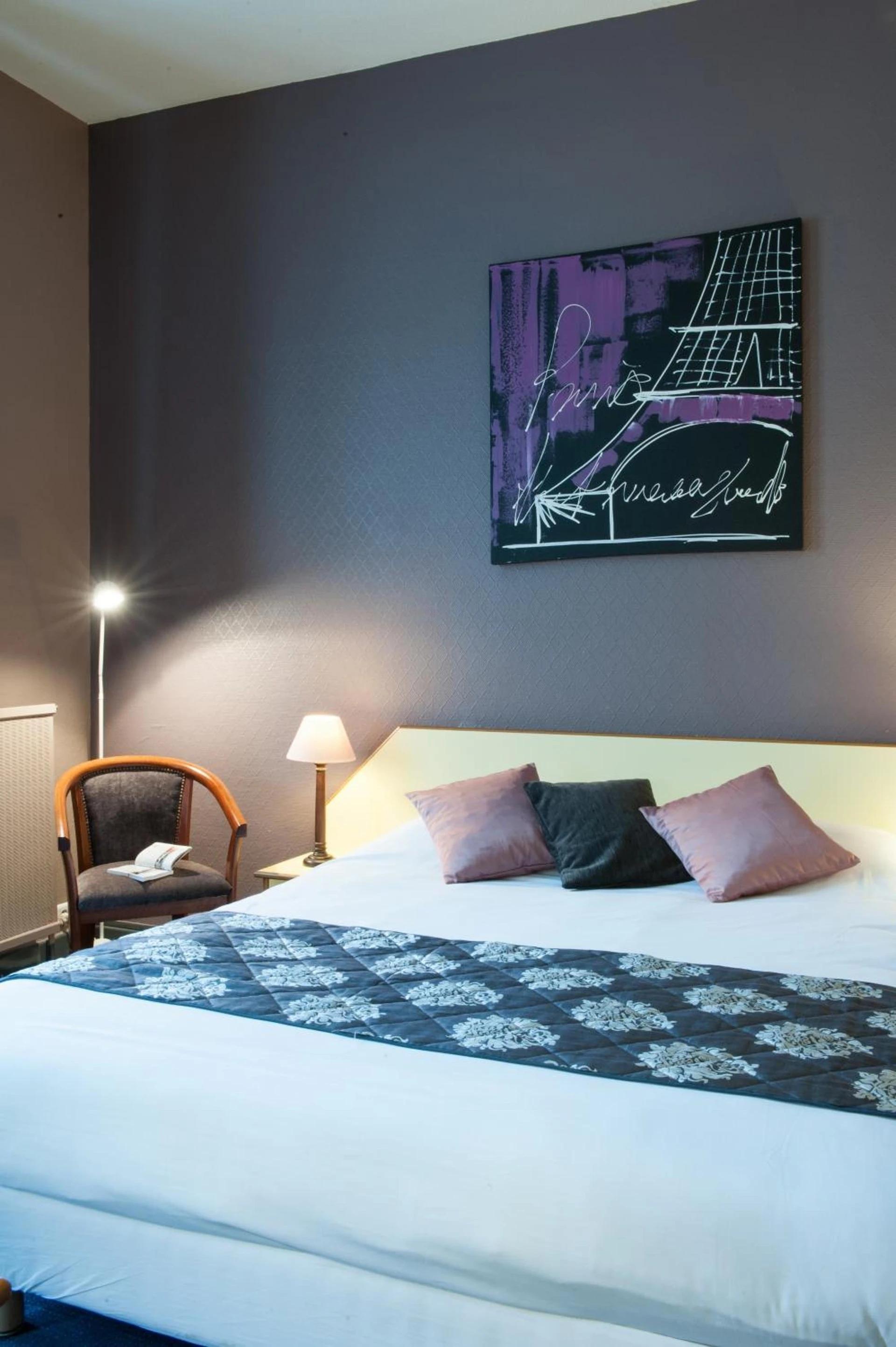 Chambre disponible pour un séminaire d'entreprise à Hôtel Les Tilleuls, Bourges - Bourges
