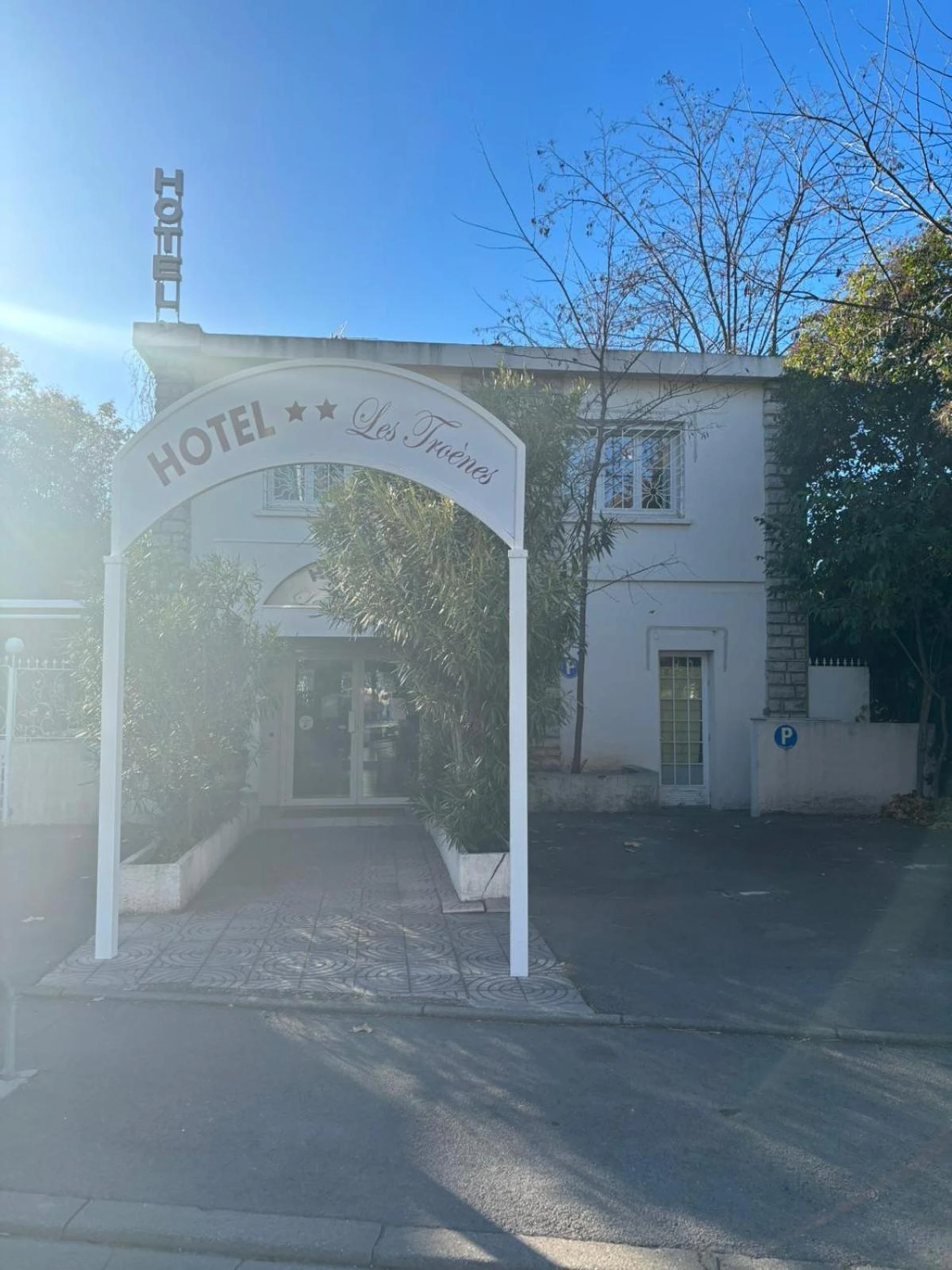 Chambre à Hotel les Troenes - Organiser un séminaire d'entreprise à Montpellier