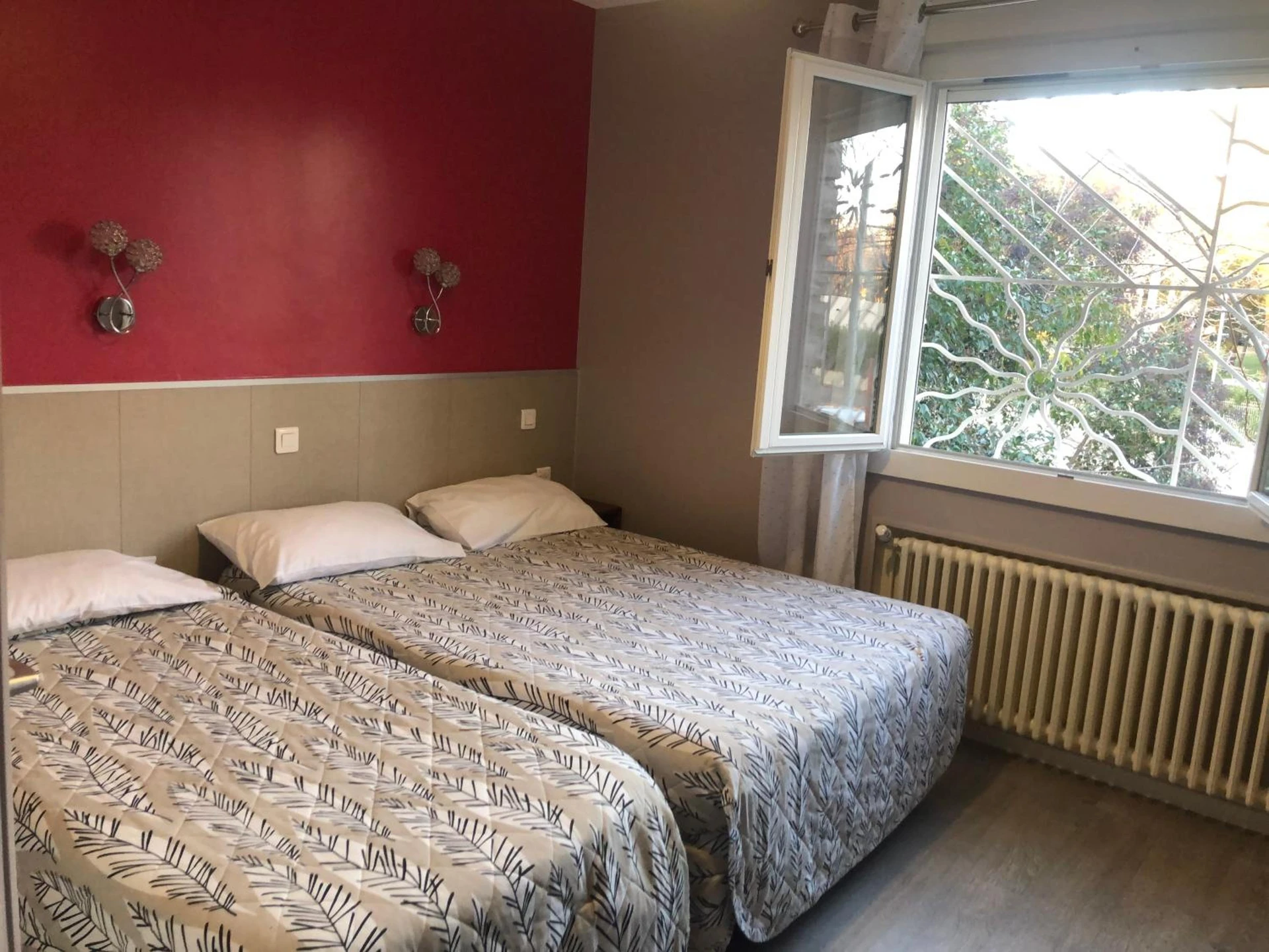 Chambre disponible pour un séminaire d'entreprise à Hotel les Troenes - Montpellier