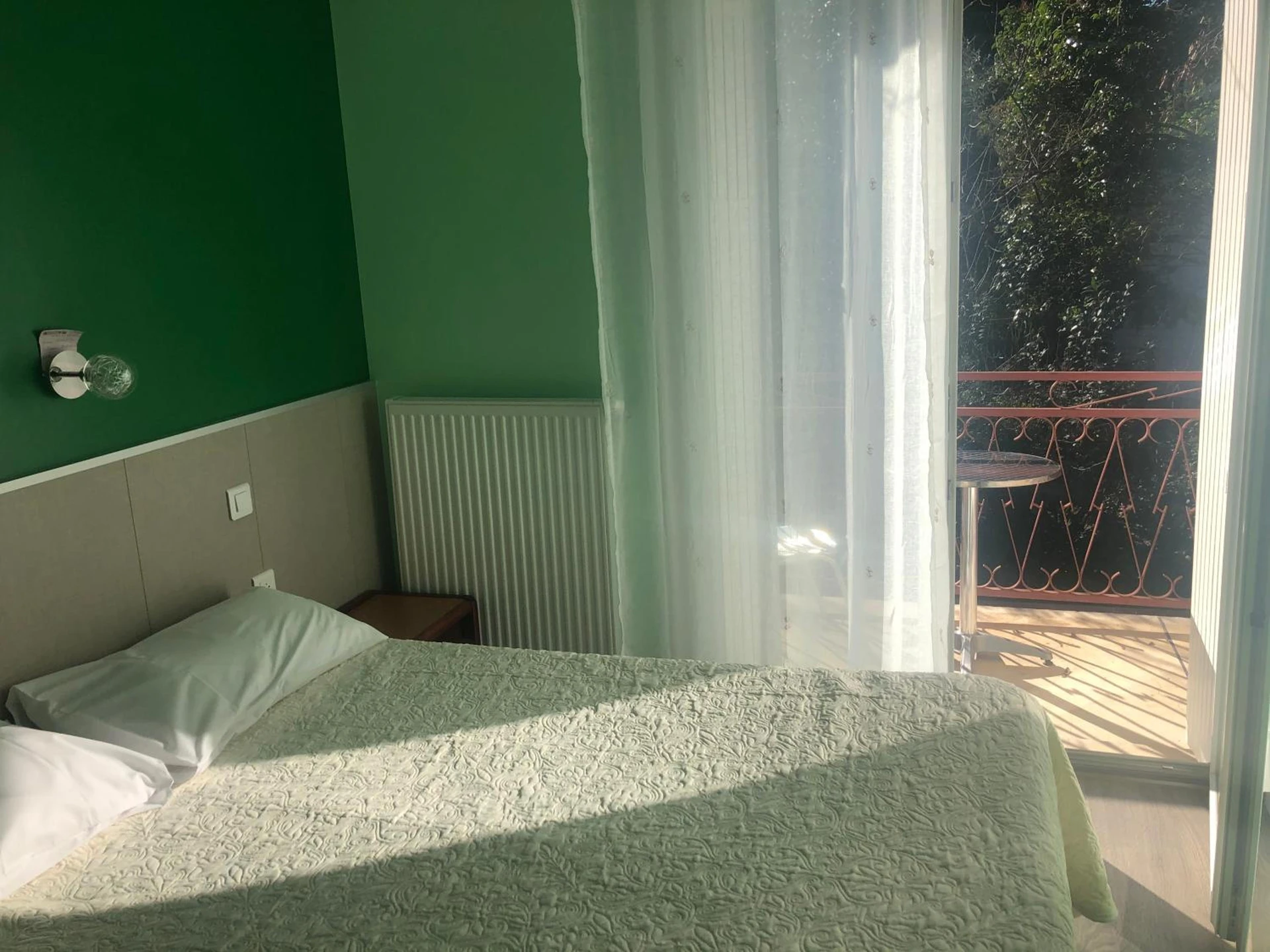 Chambre disponible pour un séminaire d'entreprise à Hotel les Troenes - Montpellier