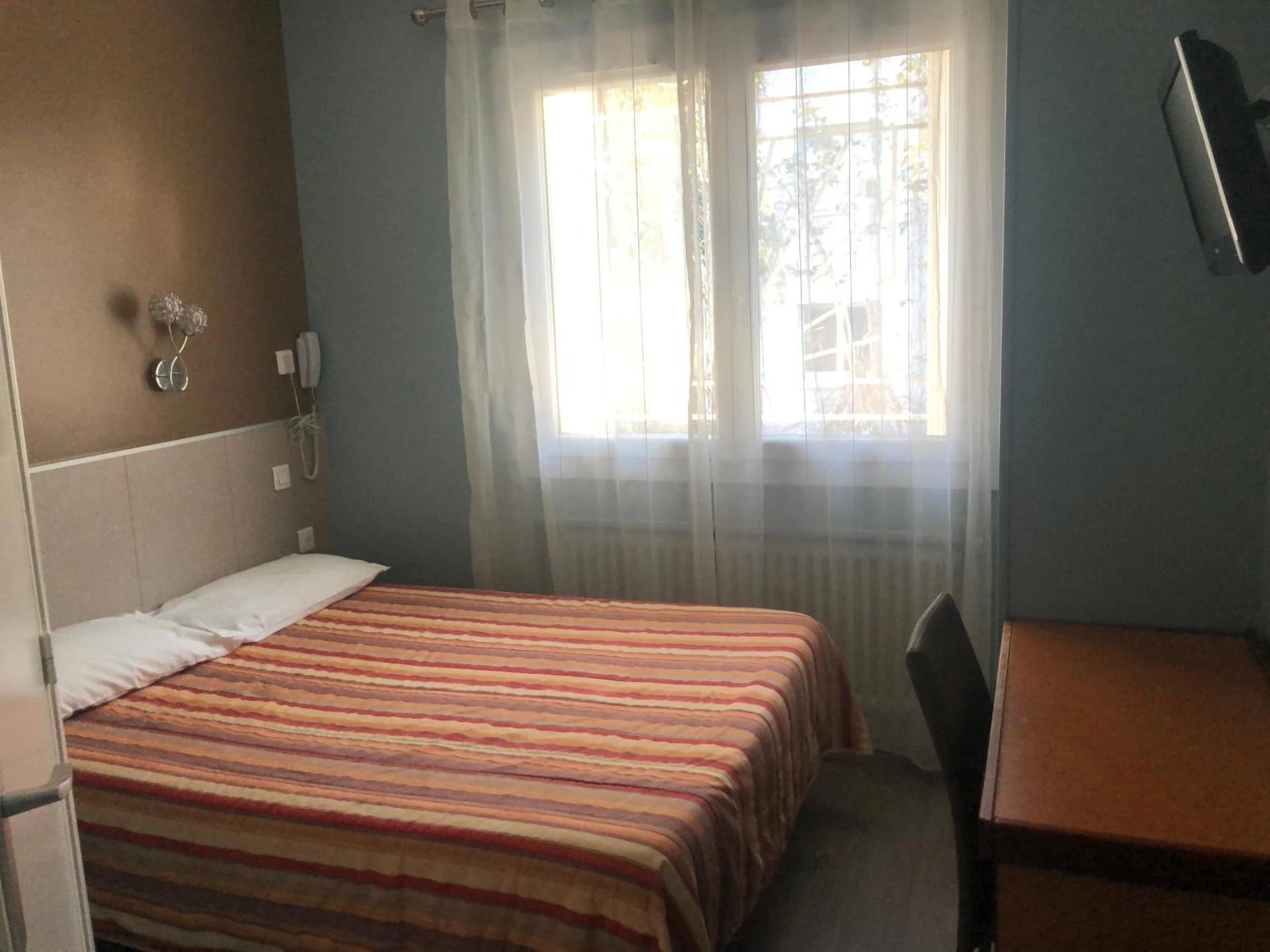 Magnifique chambre pour un séminaire d'entreprise à Hotel les Troenes - Montpellier