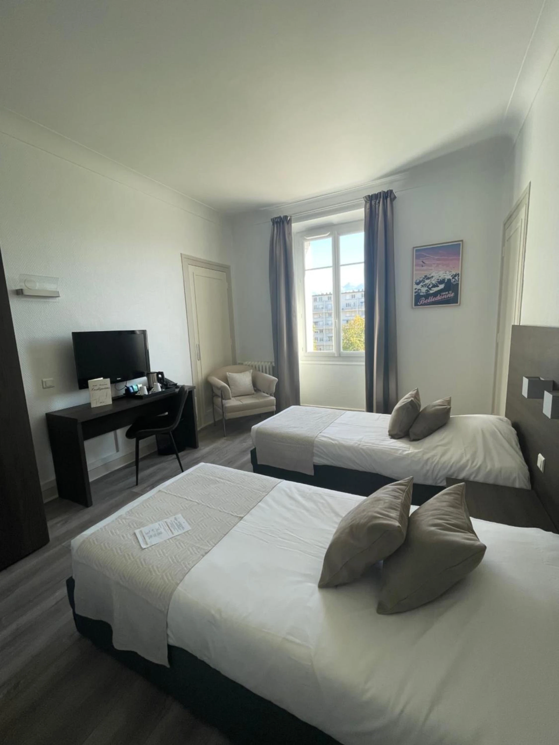 Magnifique chambre pour un séminaire d'entreprise à Hôtel restaurant d'application Lesdiguieres - Ecole hôtelière - - Grenoble