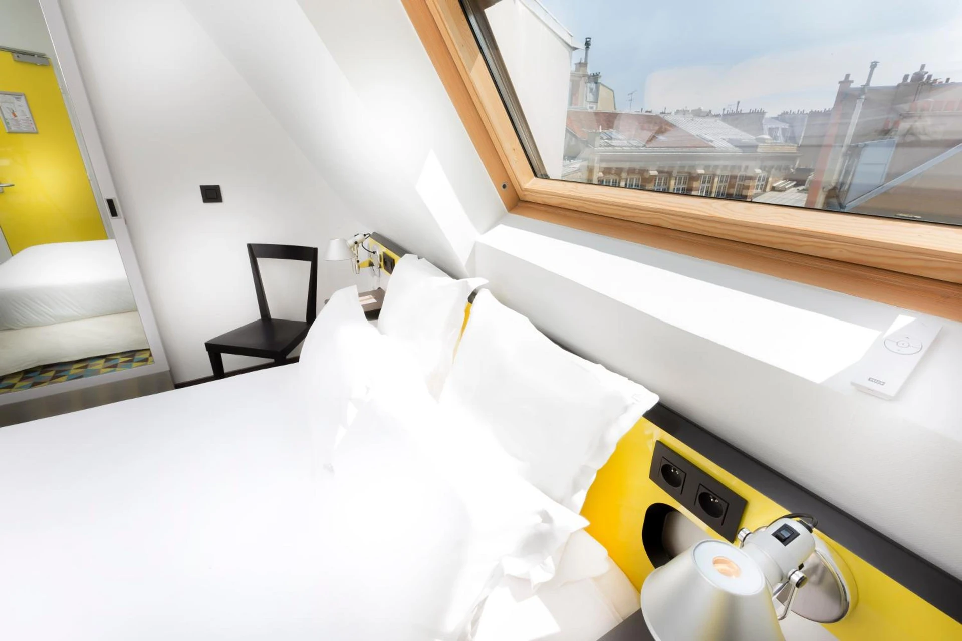 Magnifique chambre pour un séminaire d'entreprise à Libertel Montmartre Opéra - Paris
