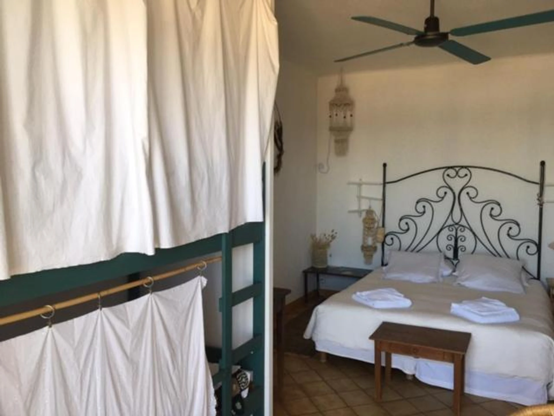 Chambre à Hôtel Lido Beach - Organiser un séminaire d'entreprise à Hyères