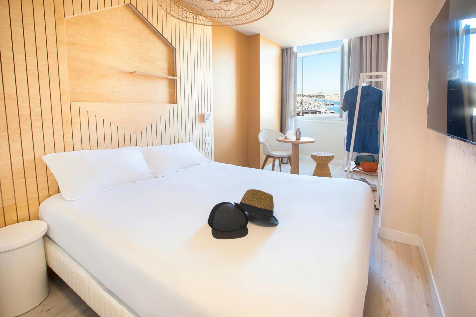 Chambre disponible pour un séminaire d'entreprise à Hôtel Life Marseille VP - Vieux Port - Marseille