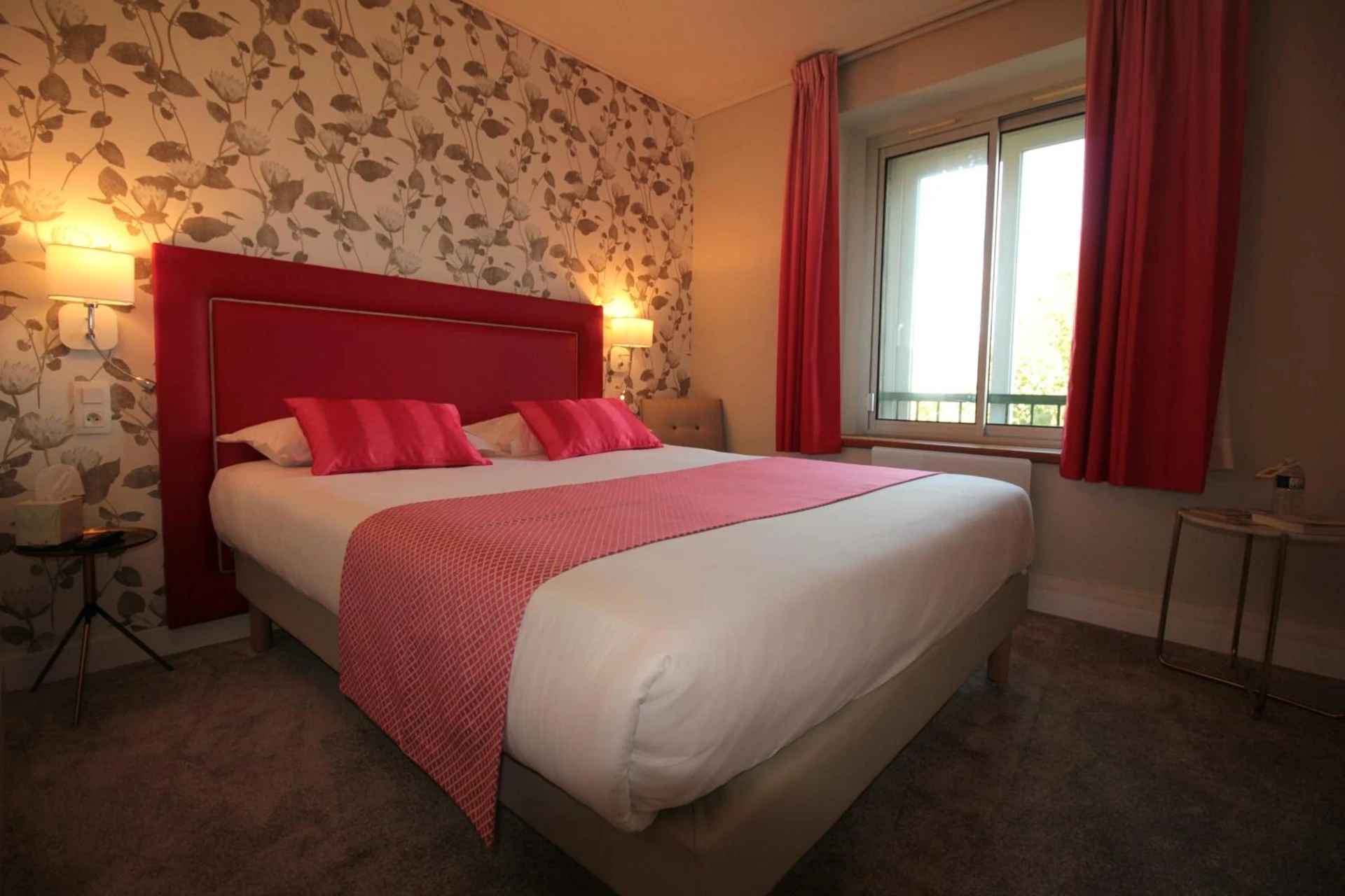 Chambre disponible pour un séminaire d'entreprise à Logis Hôtel Lodge La Valette - Cesson-Sévigné
