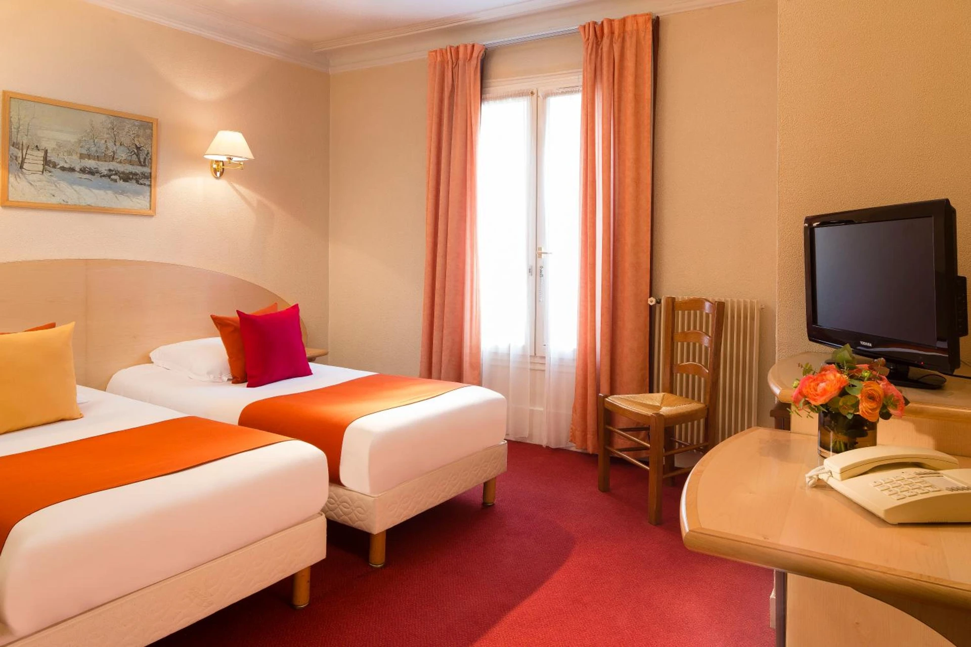 Chambre disponible pour un séminaire d'entreprise à Hôtel Londres Saint Honoré - Paris