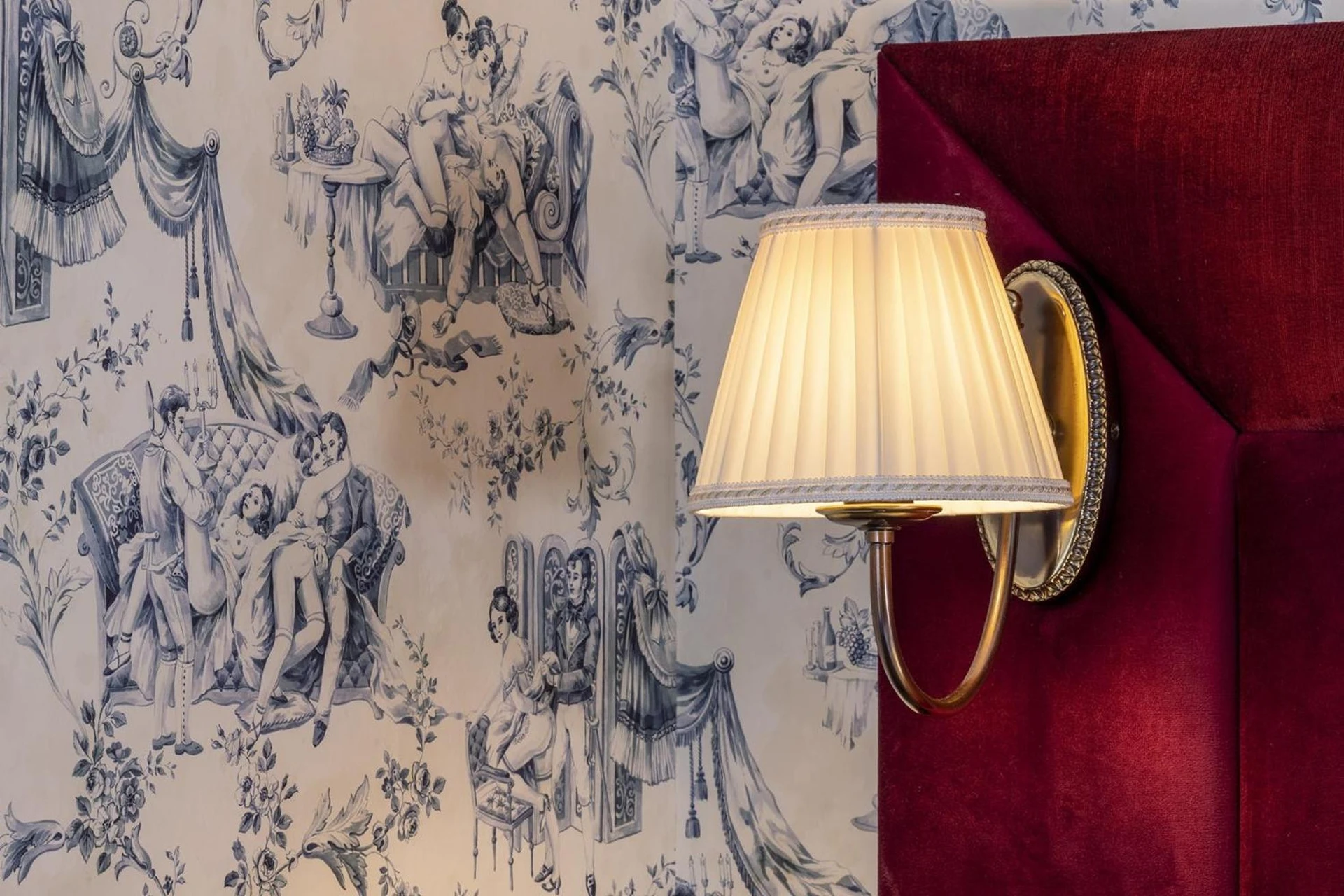 Chambre disponible pour un séminaire d'entreprise à Hotel Louis II - Paris