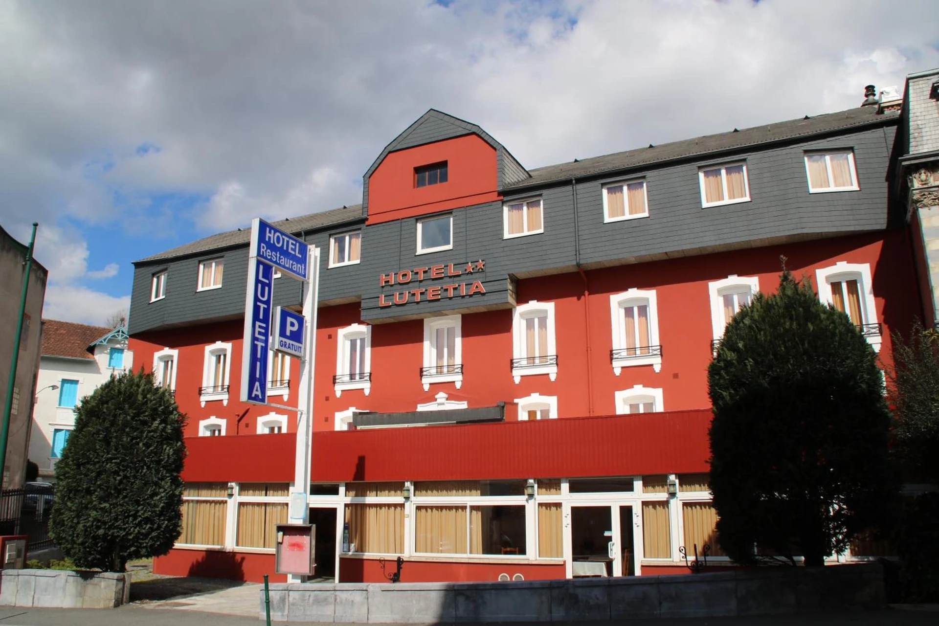 Chambre à Hôtel Lutetia - Organiser un séminaire d'entreprise à Lourdes
