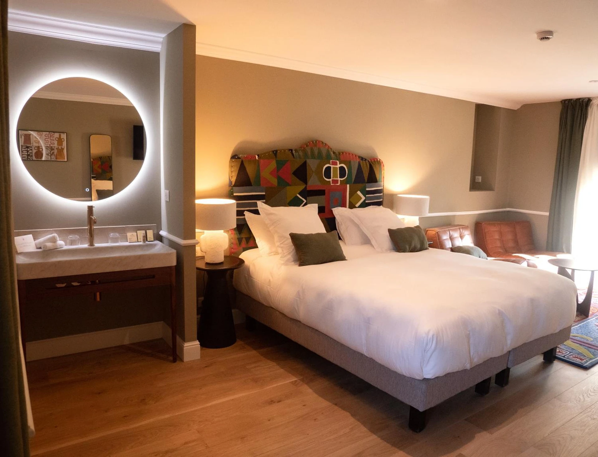 Chambre disponible pour un séminaire d'entreprise à Hôtel Maison Pavlov - Restaurant & Spa - Le Bouscat