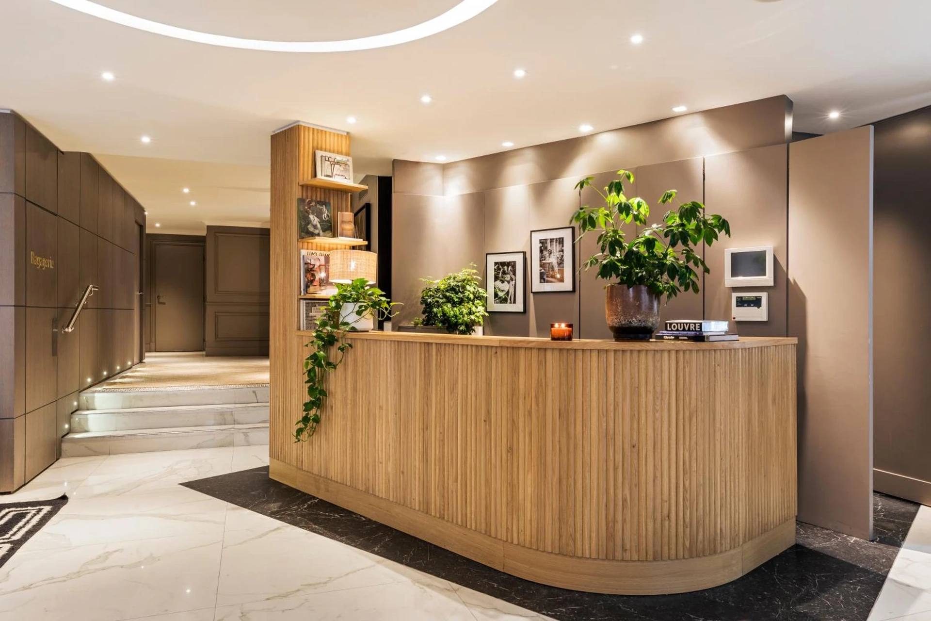 Ambiance de travail pour séminaire d'entreprise à Maison Pigalle - Paris