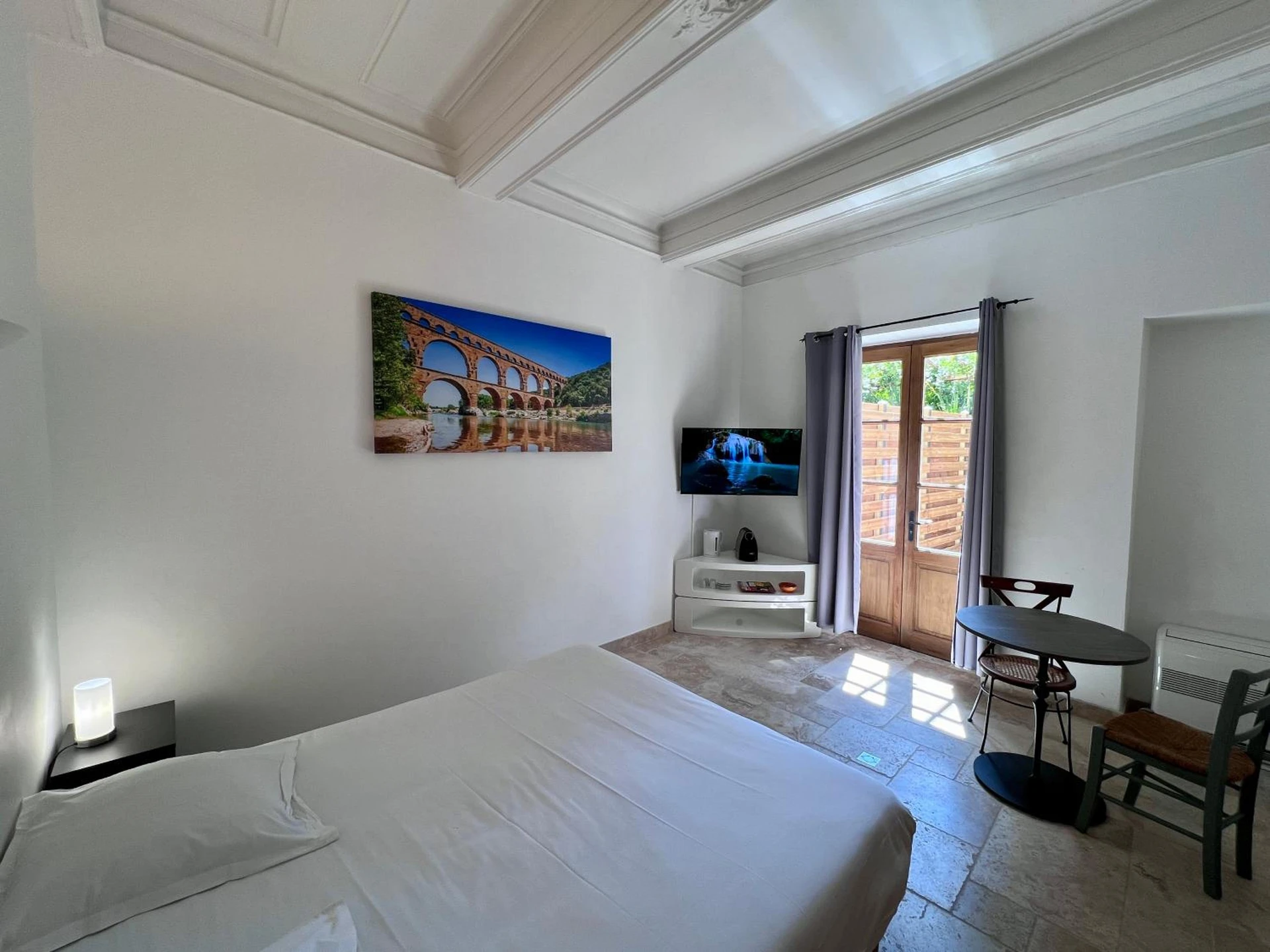 Chambre disponible pour un séminaire d'entreprise à Hotel Majestic - Nîmes