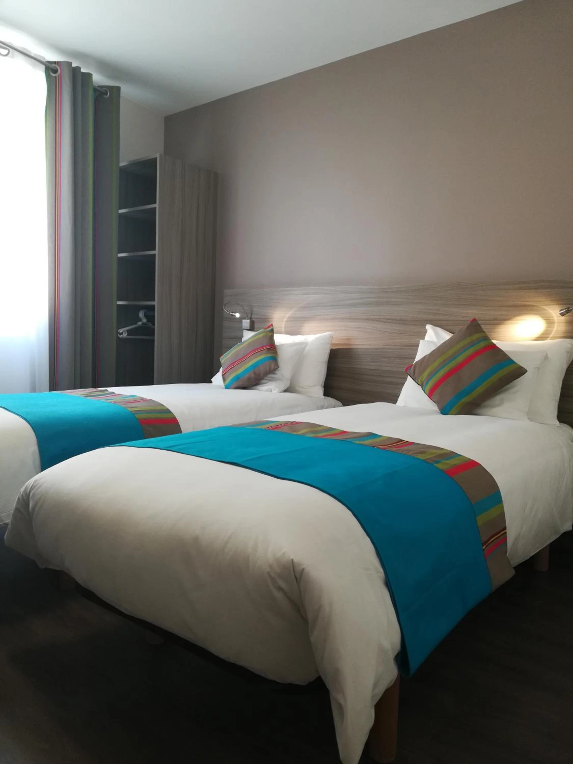 Magnifique chambre pour un séminaire d'entreprise à Hotel Le Majestic Canet plage - Canet-en-Roussillon