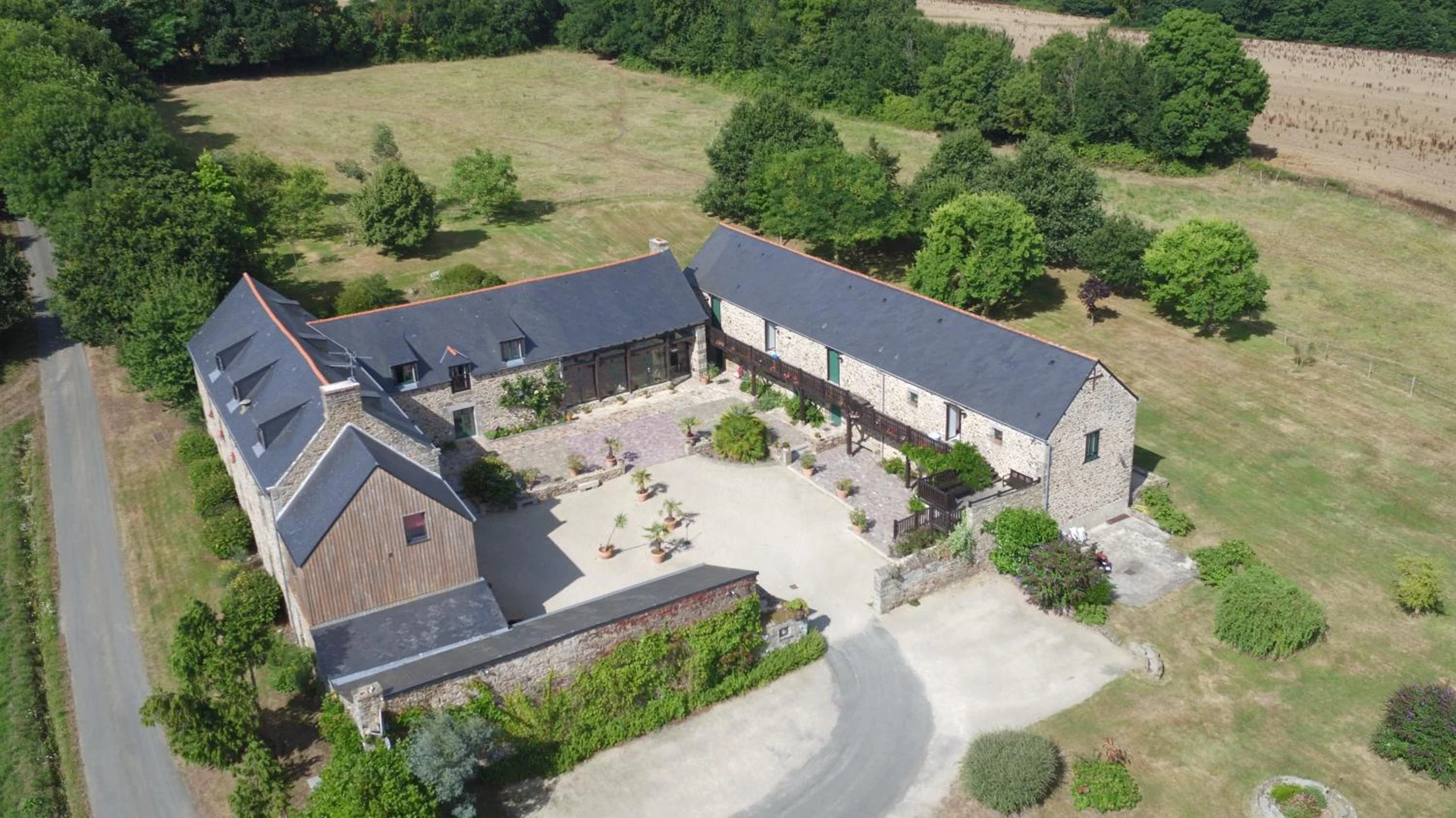 Organiser un séminaire d'entreprise : Manoir De Rigourdaine à plouer-sur-rance
