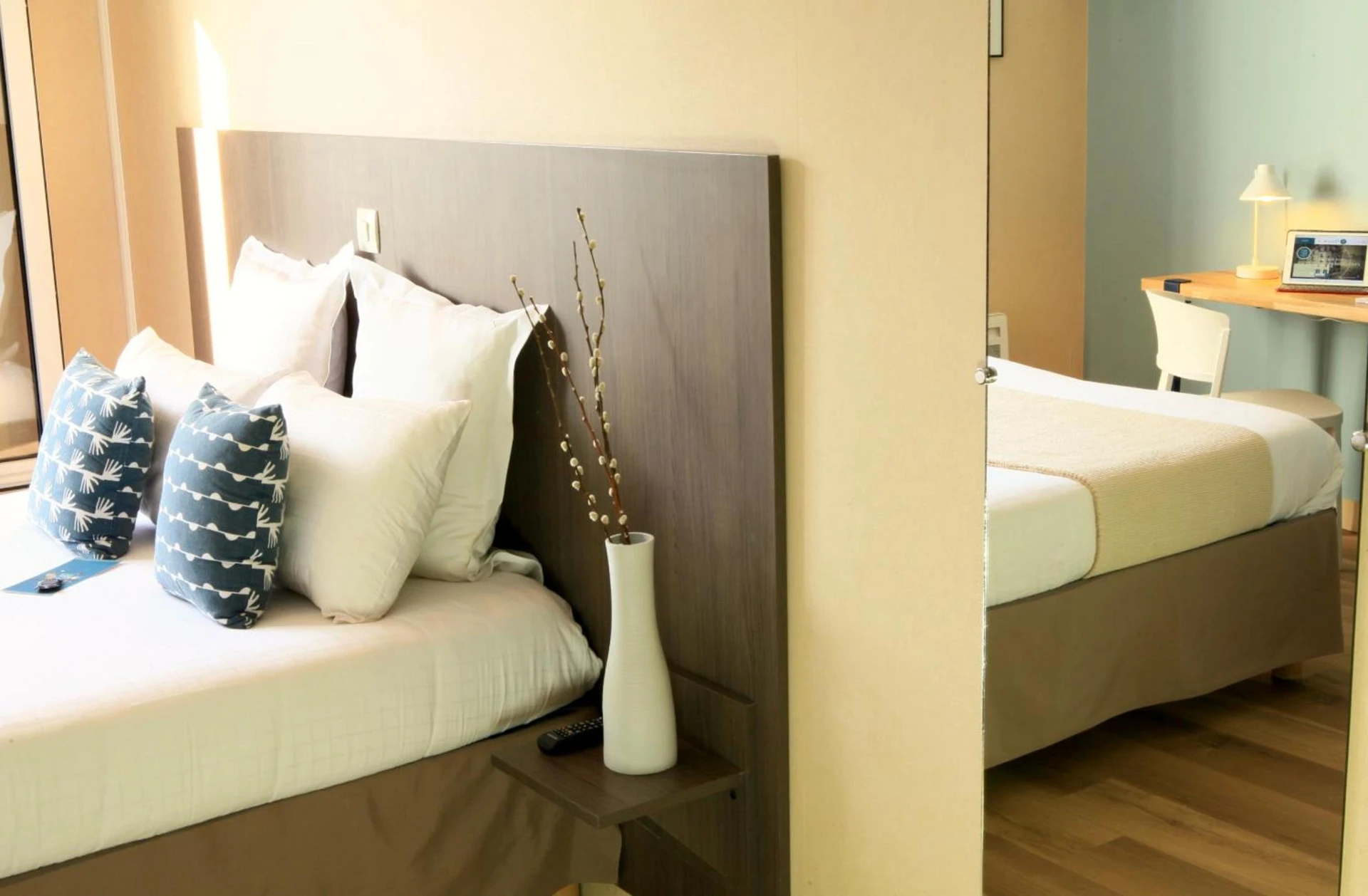 Chambre disponible pour un séminaire d'entreprise à Logis Hôtels- Hôtel Marguerite d'Anjou Angers château - Angers