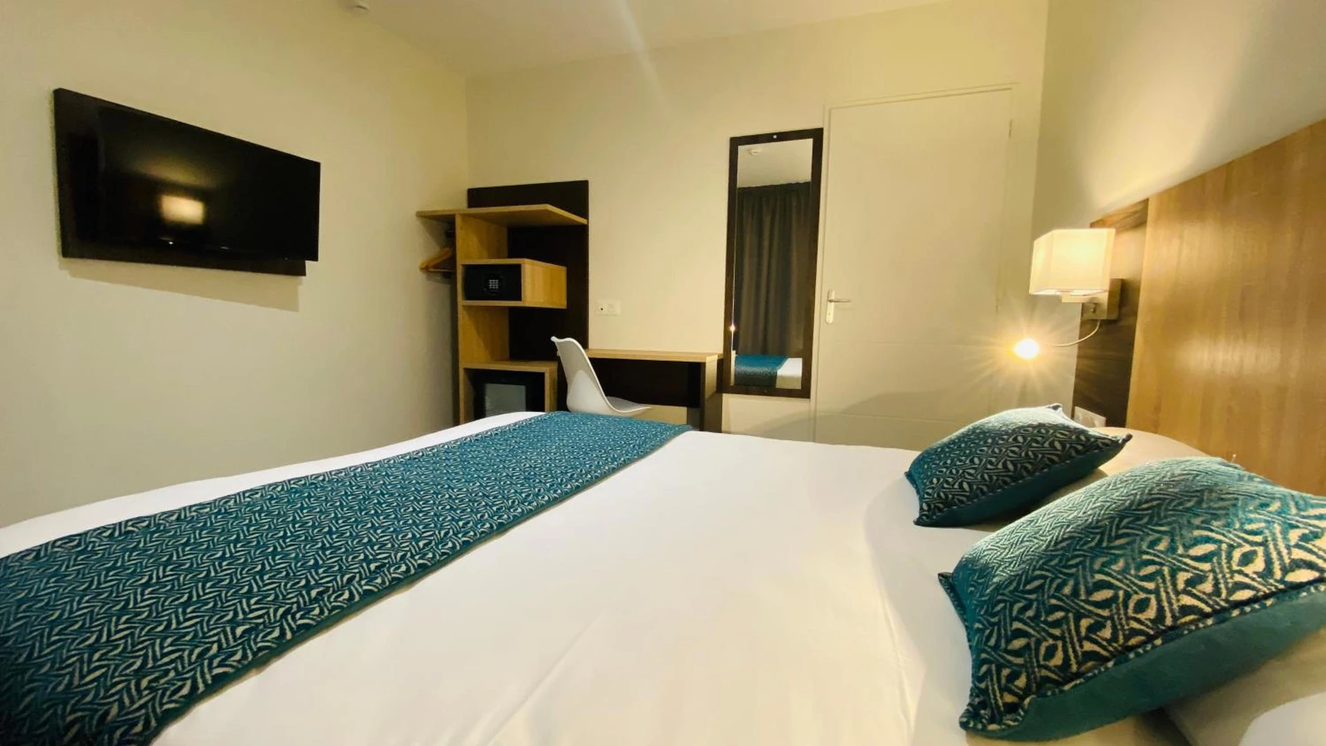 Chambre disponible pour un séminaire d'entreprise à Hotel Martinez Grenay - Grenay